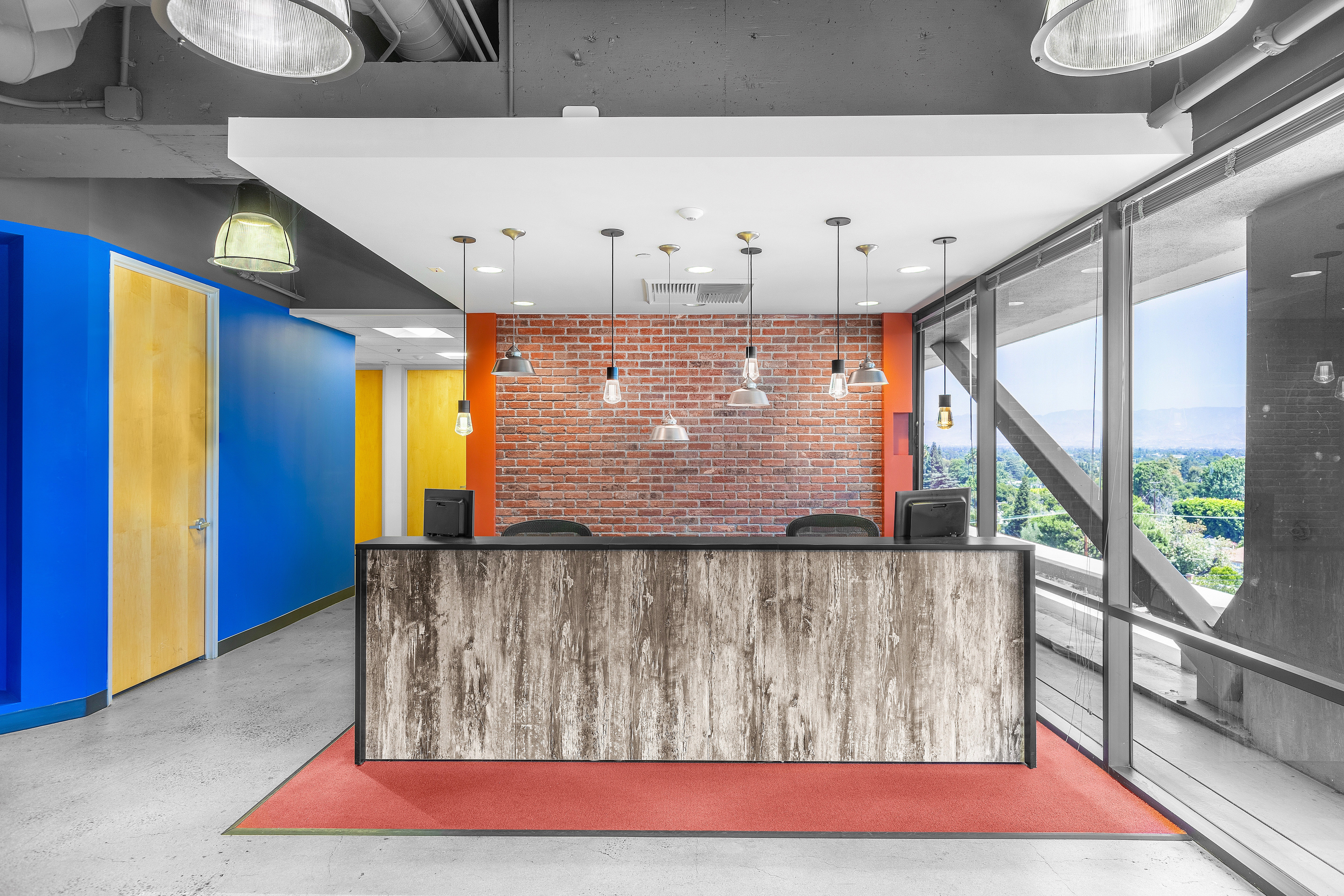 Regus - California, Sherman Oaks - Galleria image 2