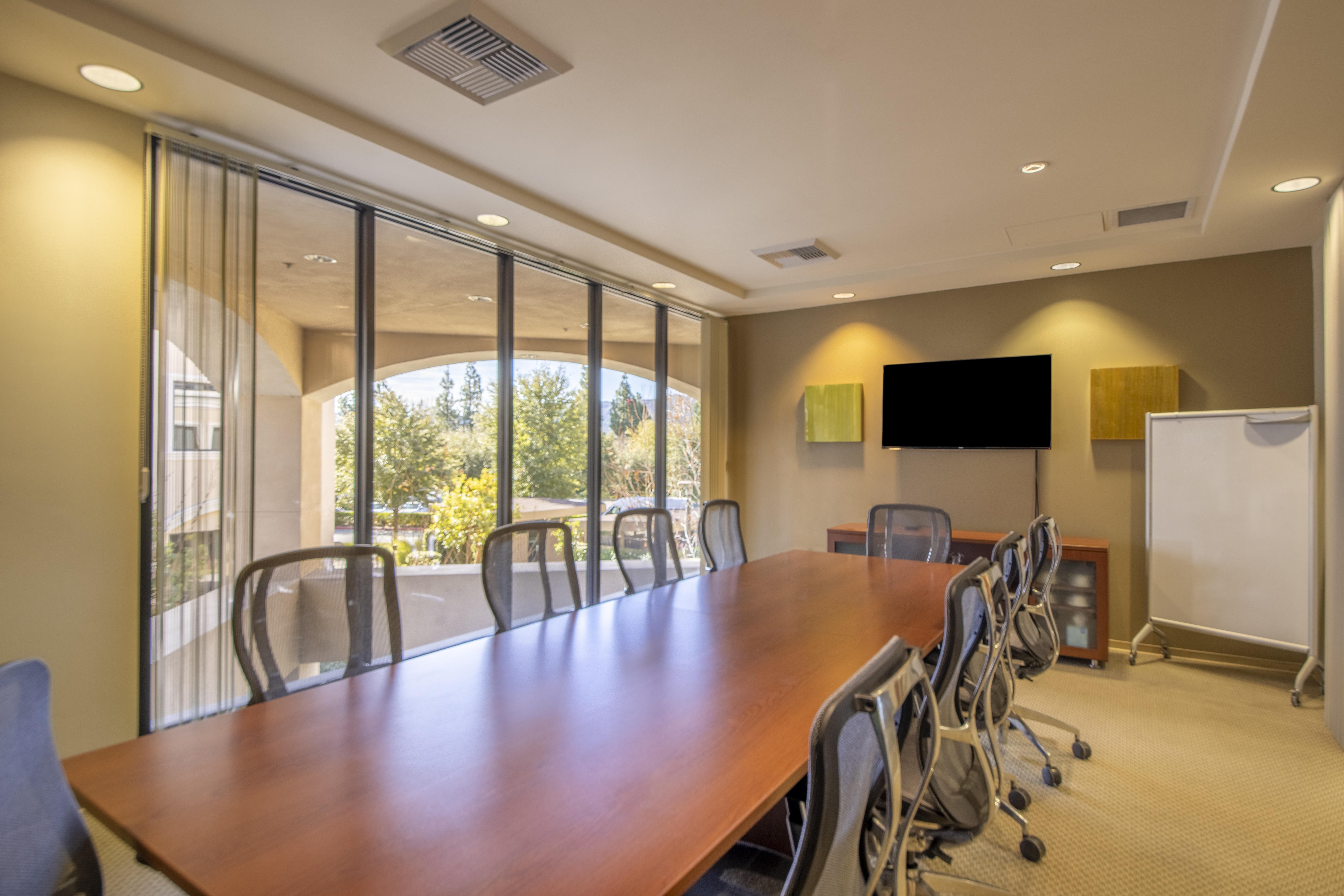 Regus - California, Westlake Village - Westlake Park Place image 4