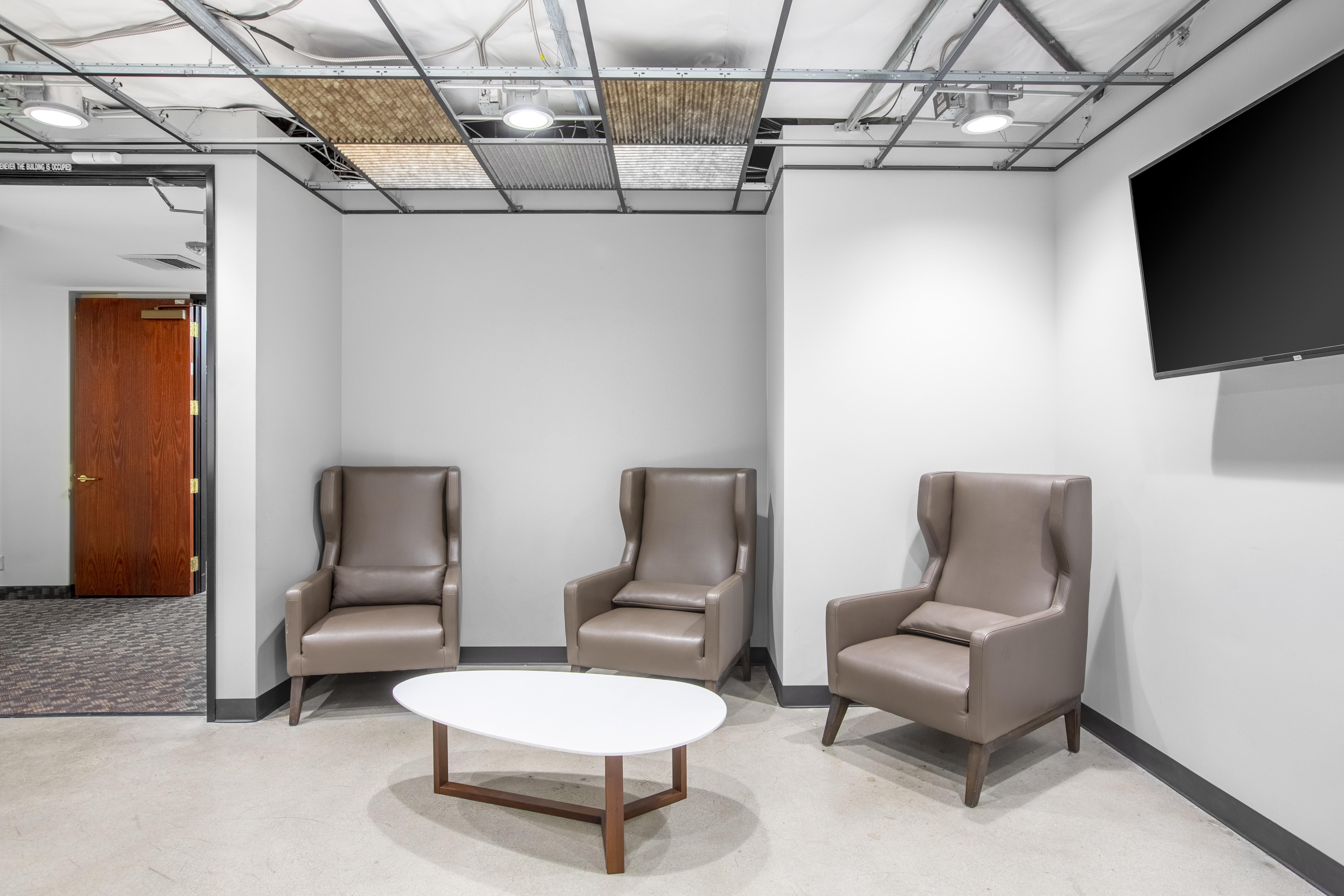 Regus - California, West Covina - West Covina image 5