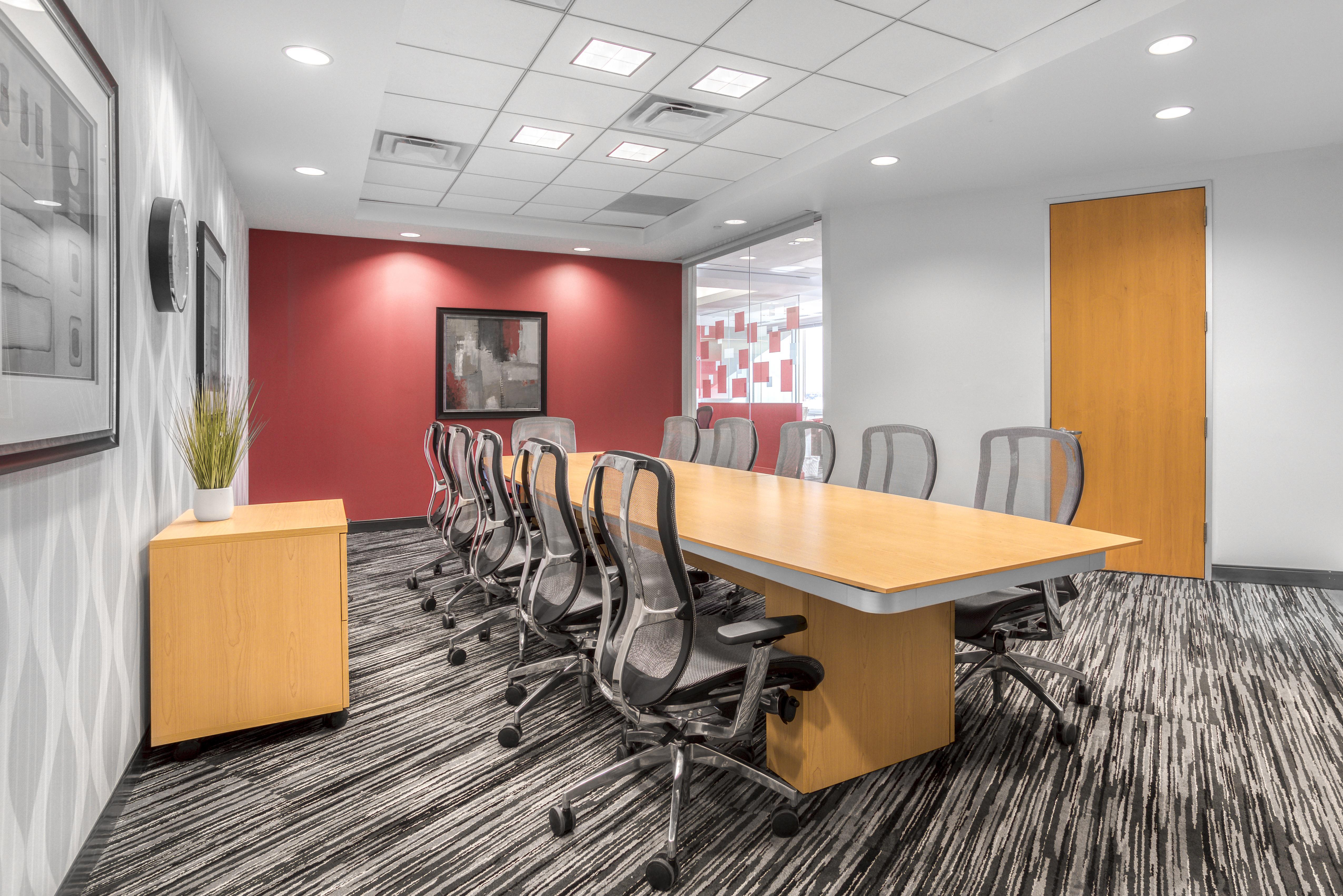 Regus - Colorado, Englewood - The Point at Inverness image 4