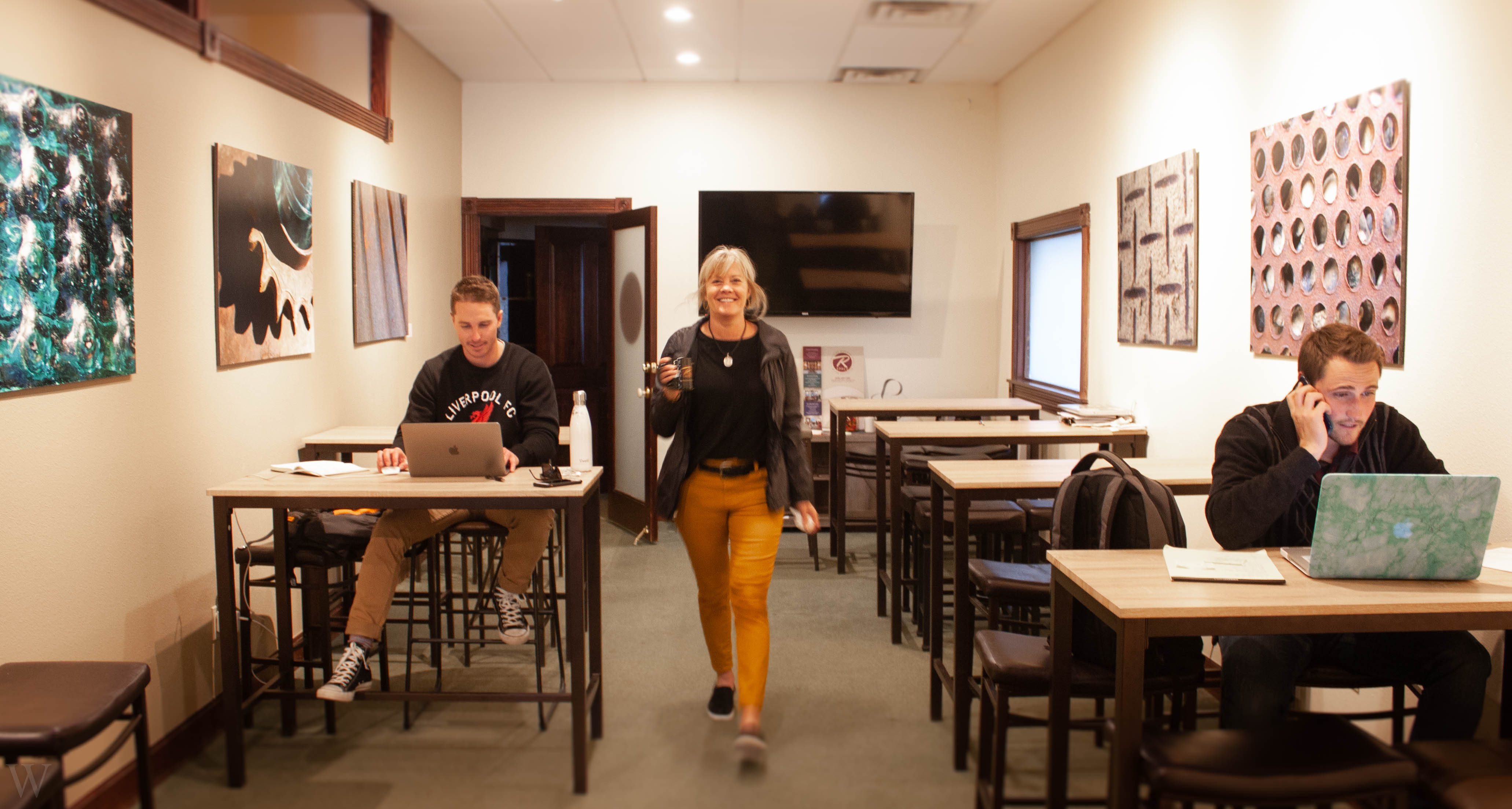 R Space at the Rochester Hotel image 4