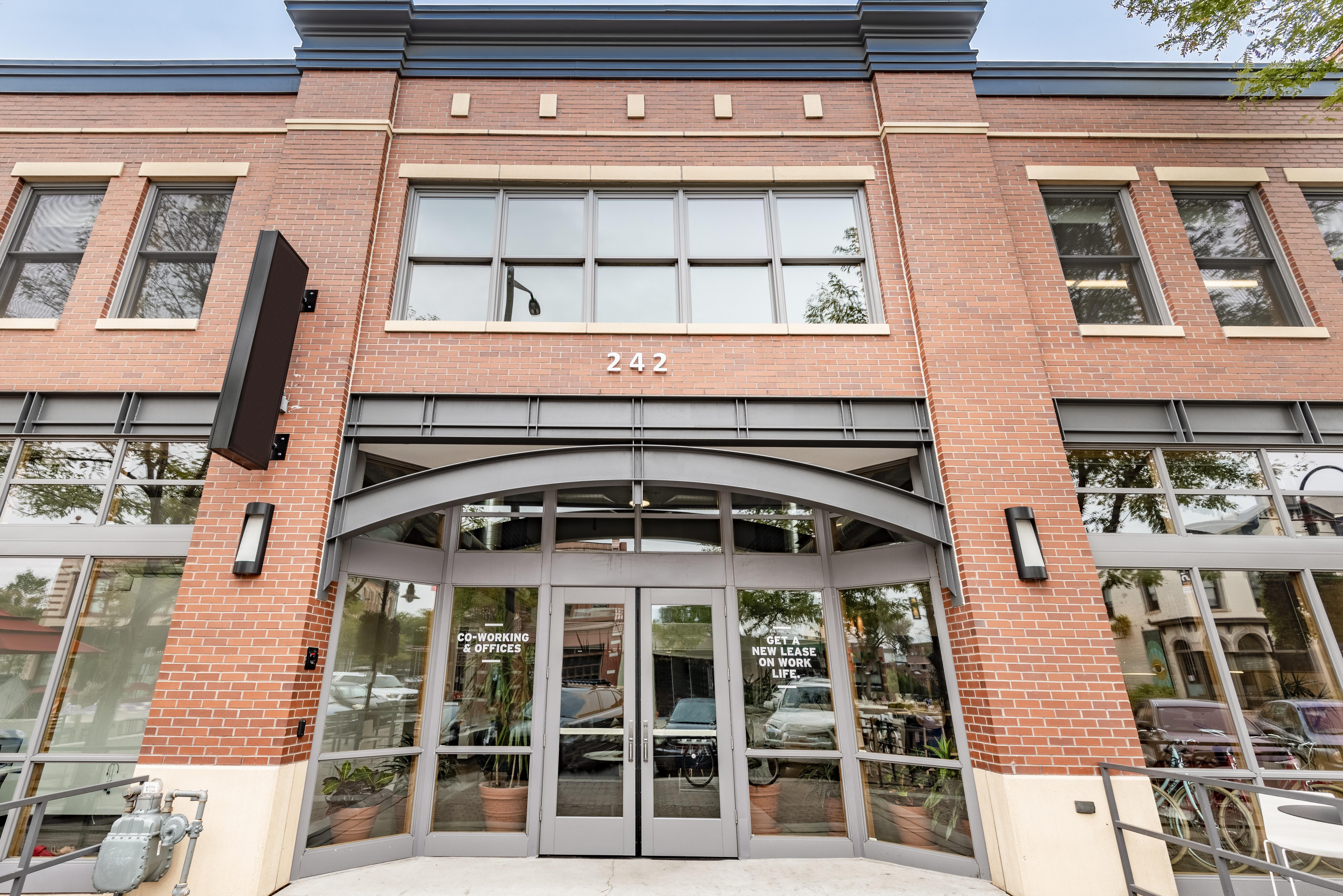 Spaces - Colorado, Fort Collins - Spaces Linden Street Old Town image 1