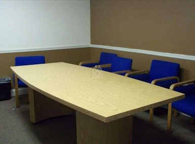 Aloma Executive Suites Inc. image 5