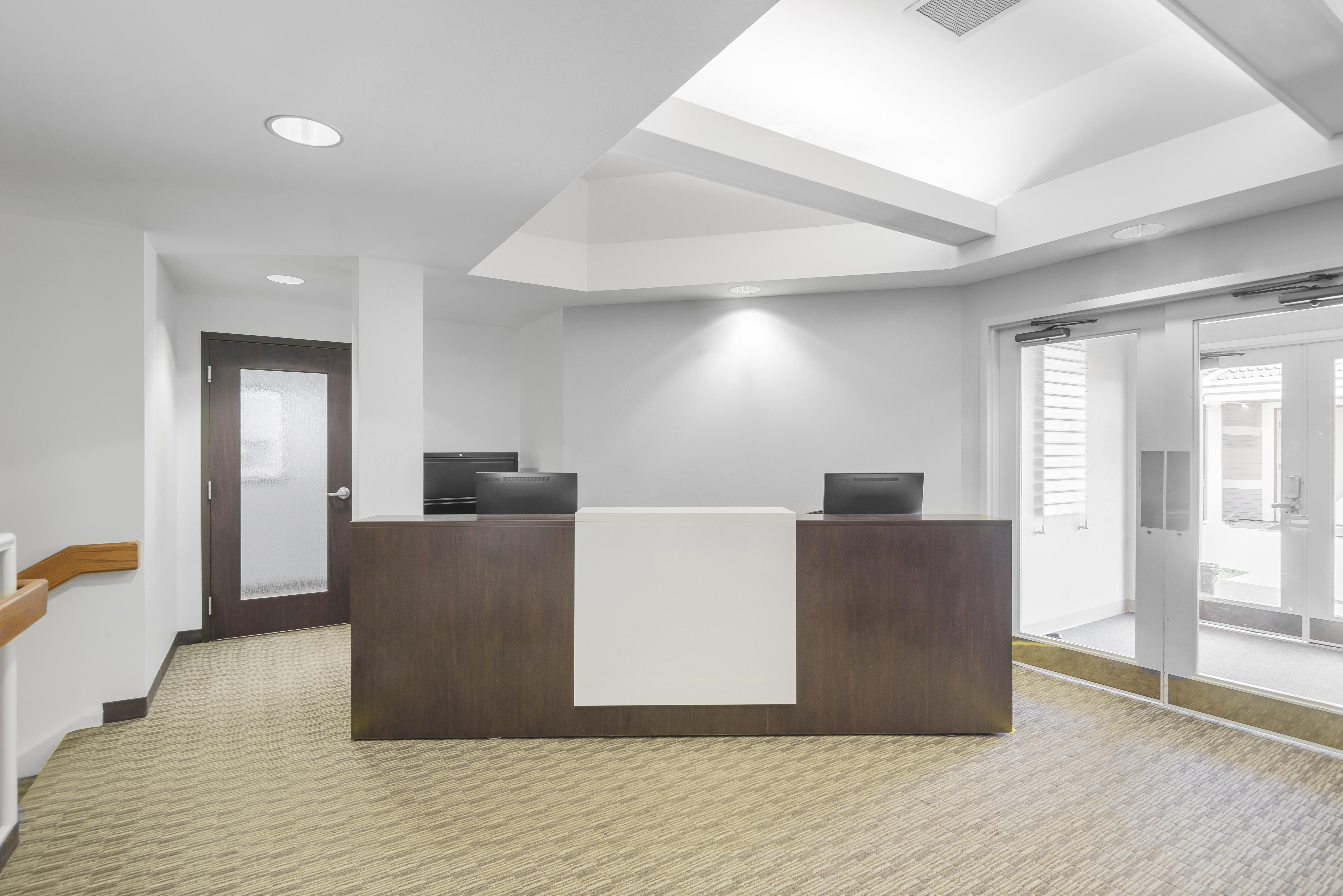 Regus - Connecticut, Berlin - Berlin image 2