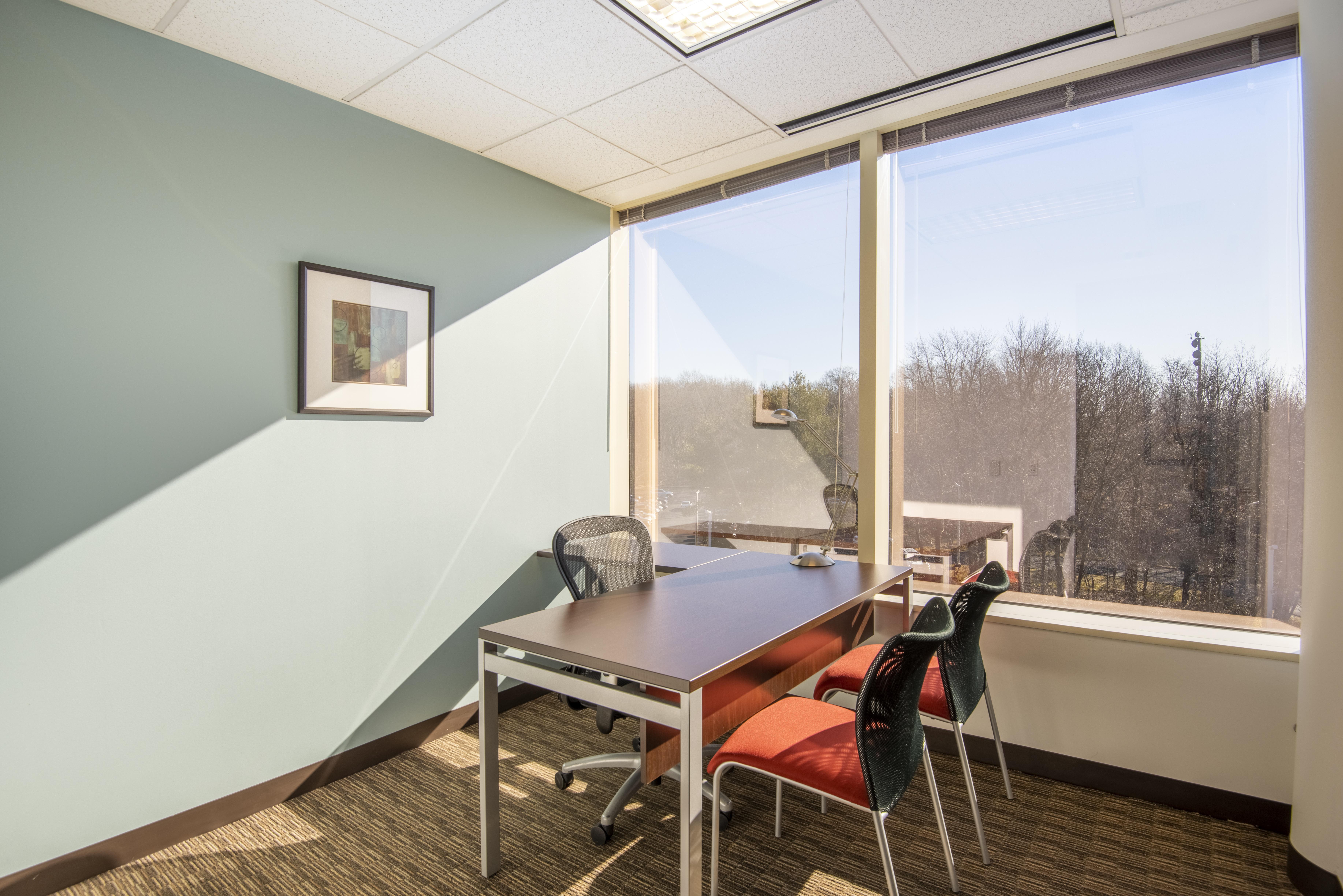Regus - Connecticut, Hartford South - Rocky Hill image 3