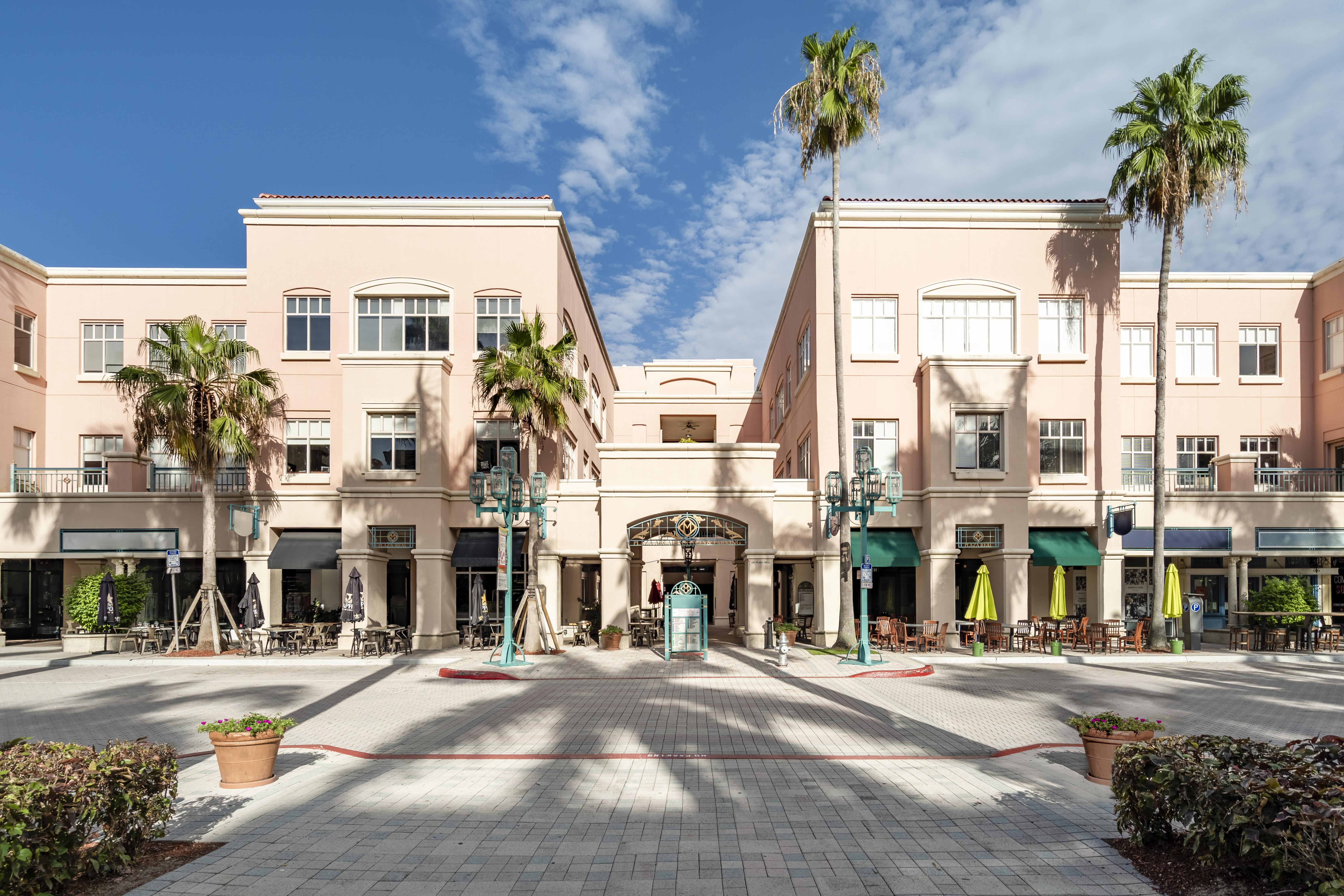 Regus - Florida, Boca Raton - Mizner Park profile image