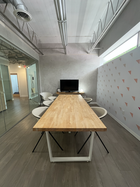 The Flamingo House image 5