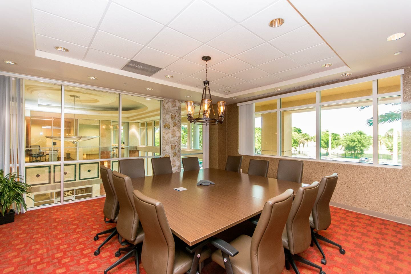 Quest Workspaces DORAL image 3
