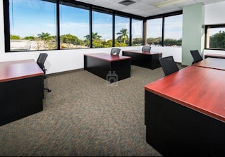 Crown Center Executive Suites image 2