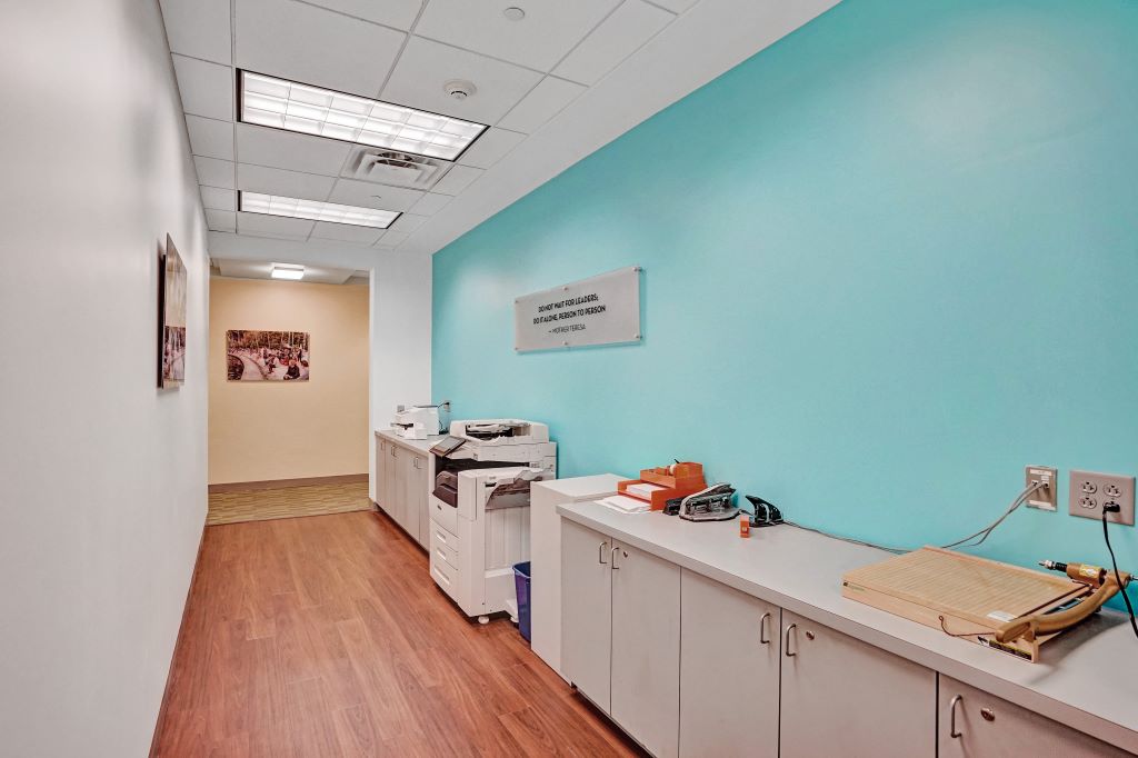 Carr Workplaces Las Olas image 3