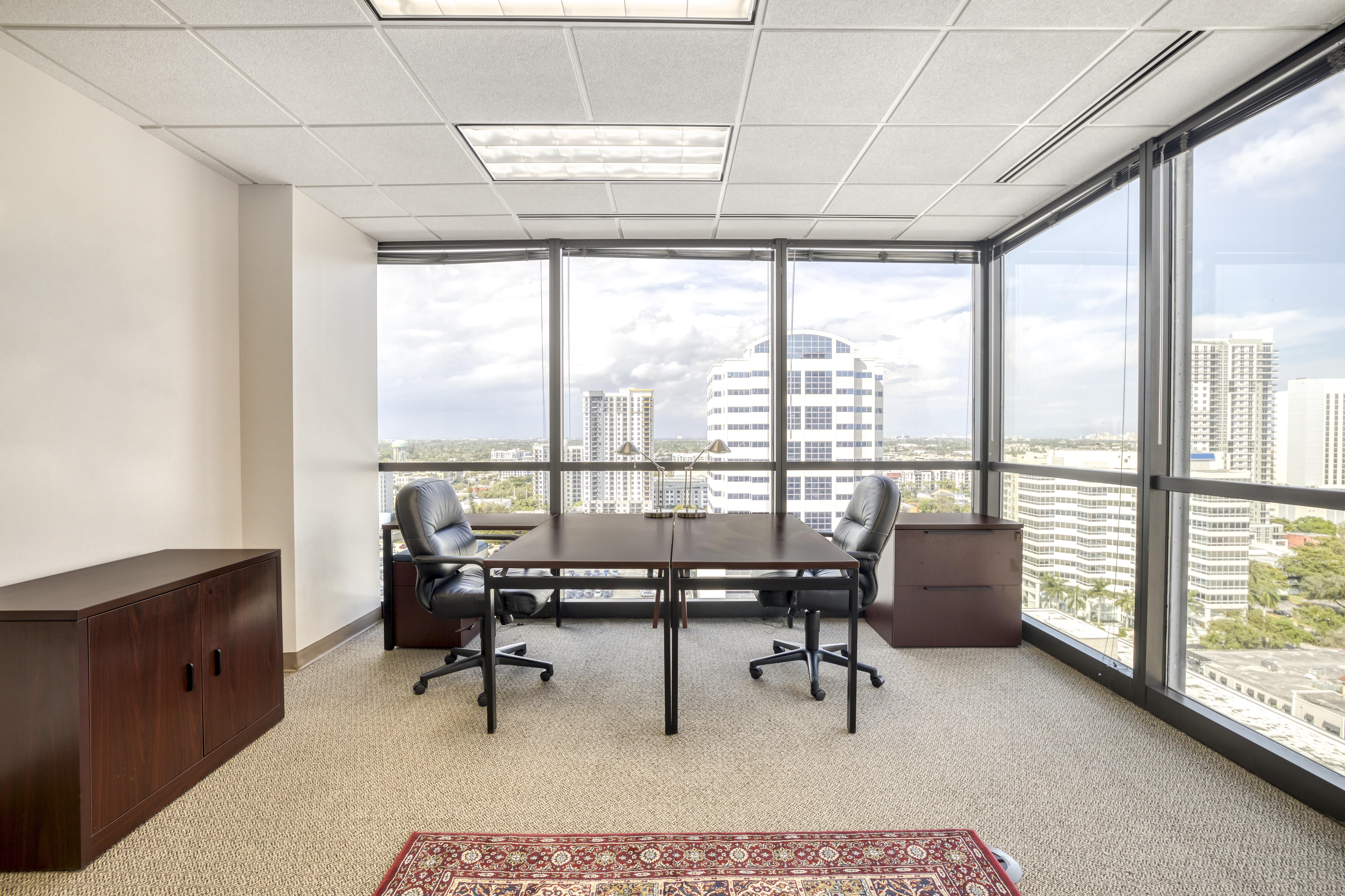 Regus - Florida, Fort Lauderdale, Downtown image 5