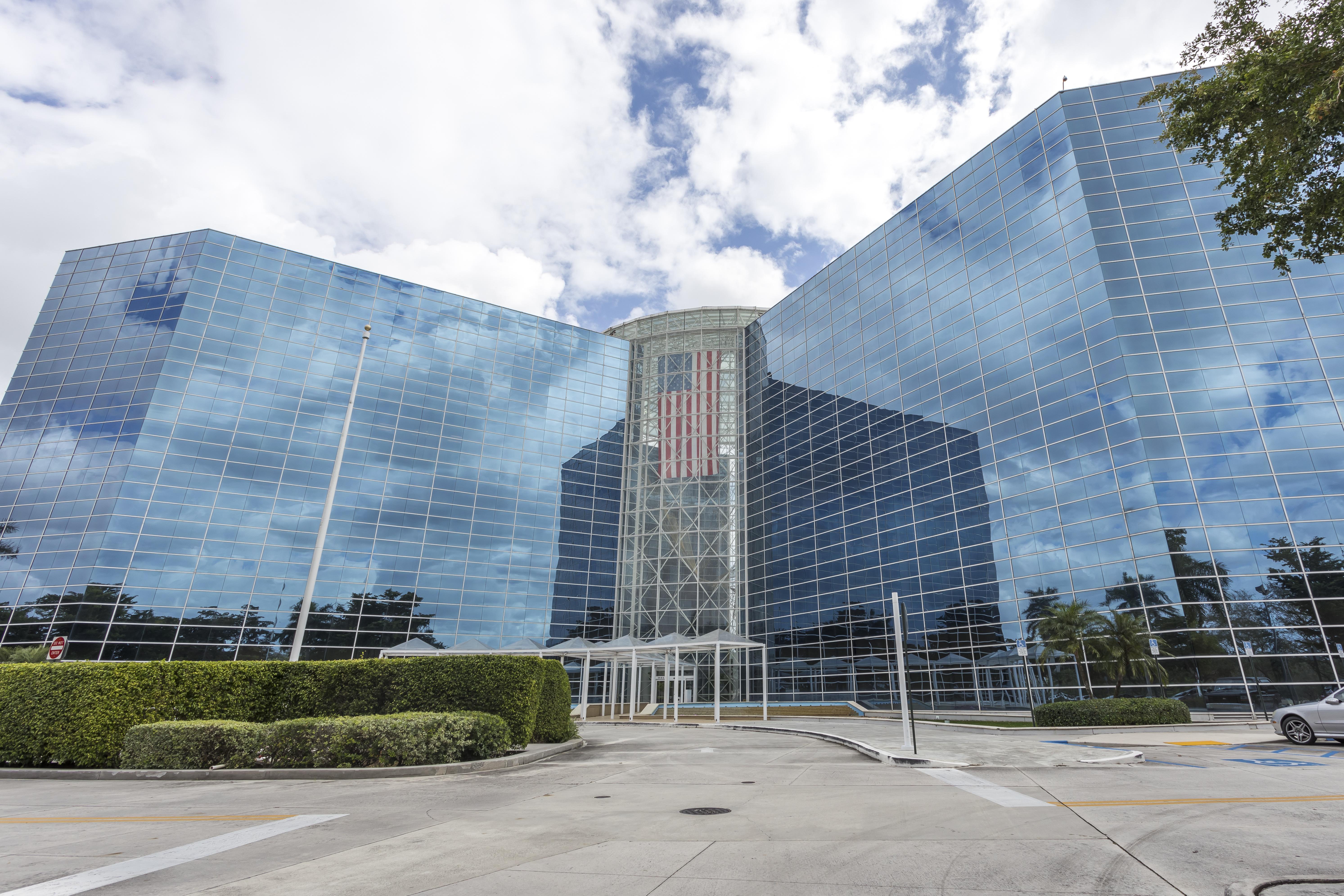 Regus - Florida, Hollywood - Presidential Circle profile image