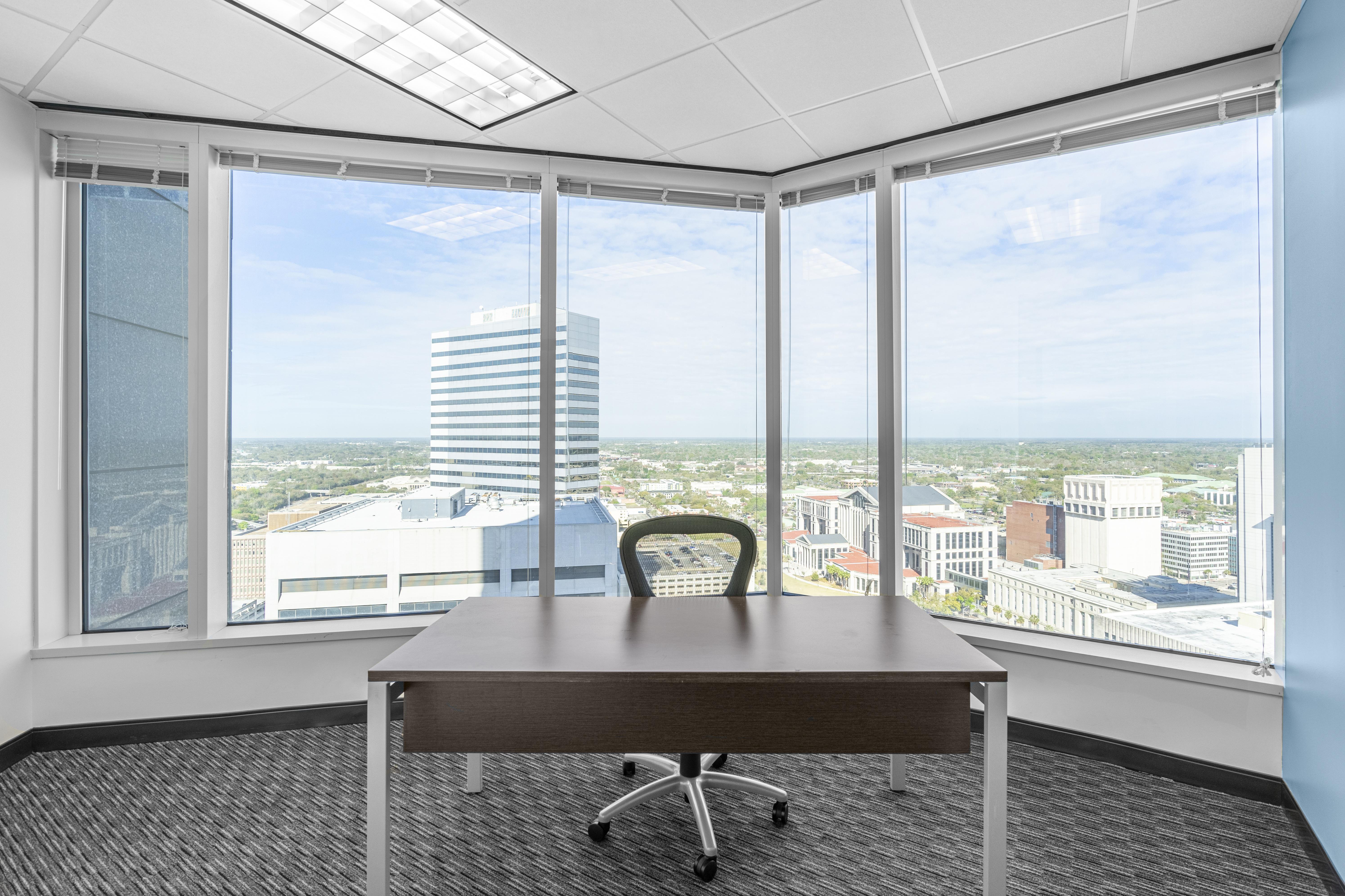 Regus - Florida, Jacksonville - Bank of America Tower image 3