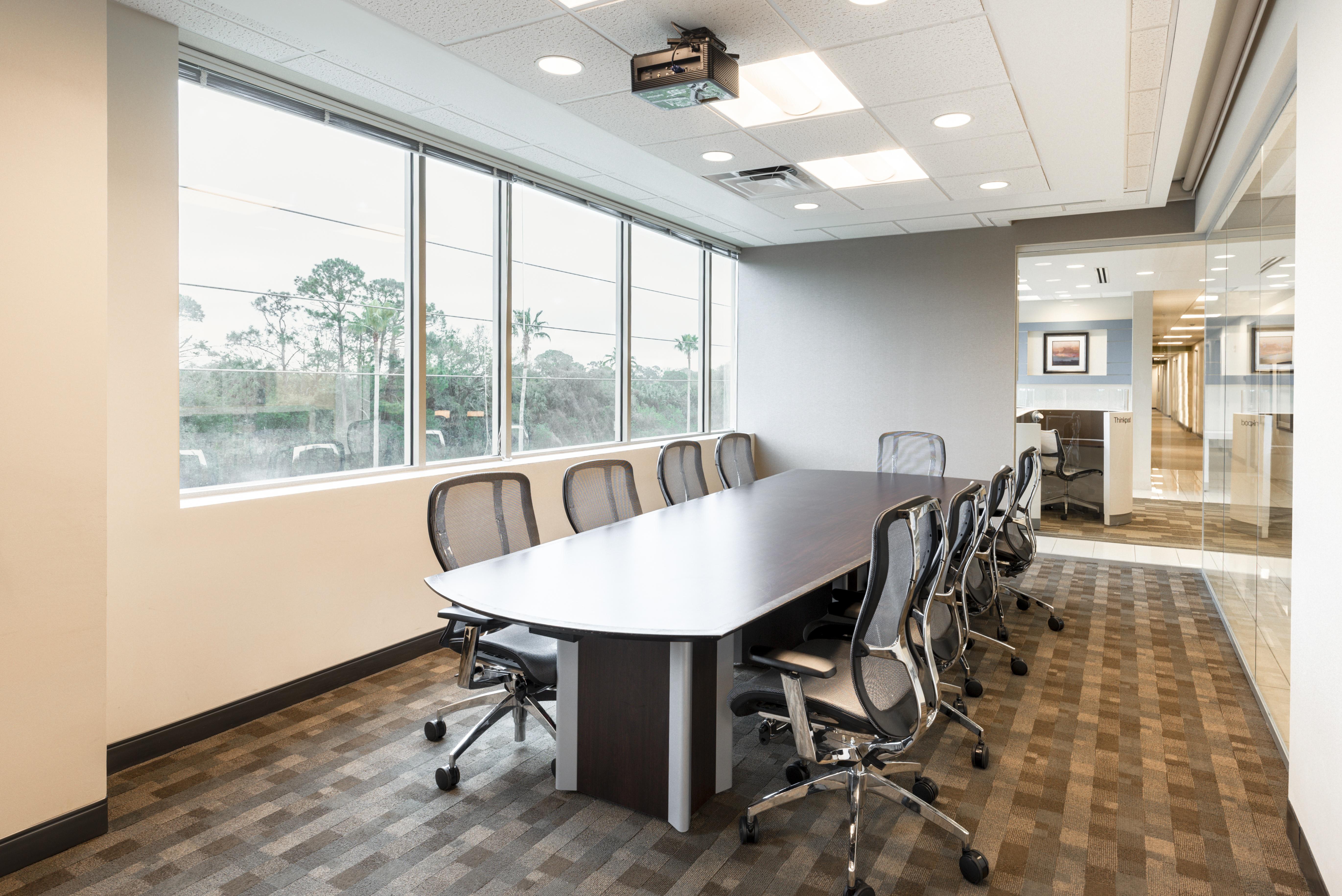 Regus - Florida, Jacksonville - Ponte Vedra Beach image 4