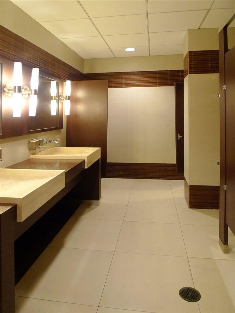 Momentum Business Center  image 2