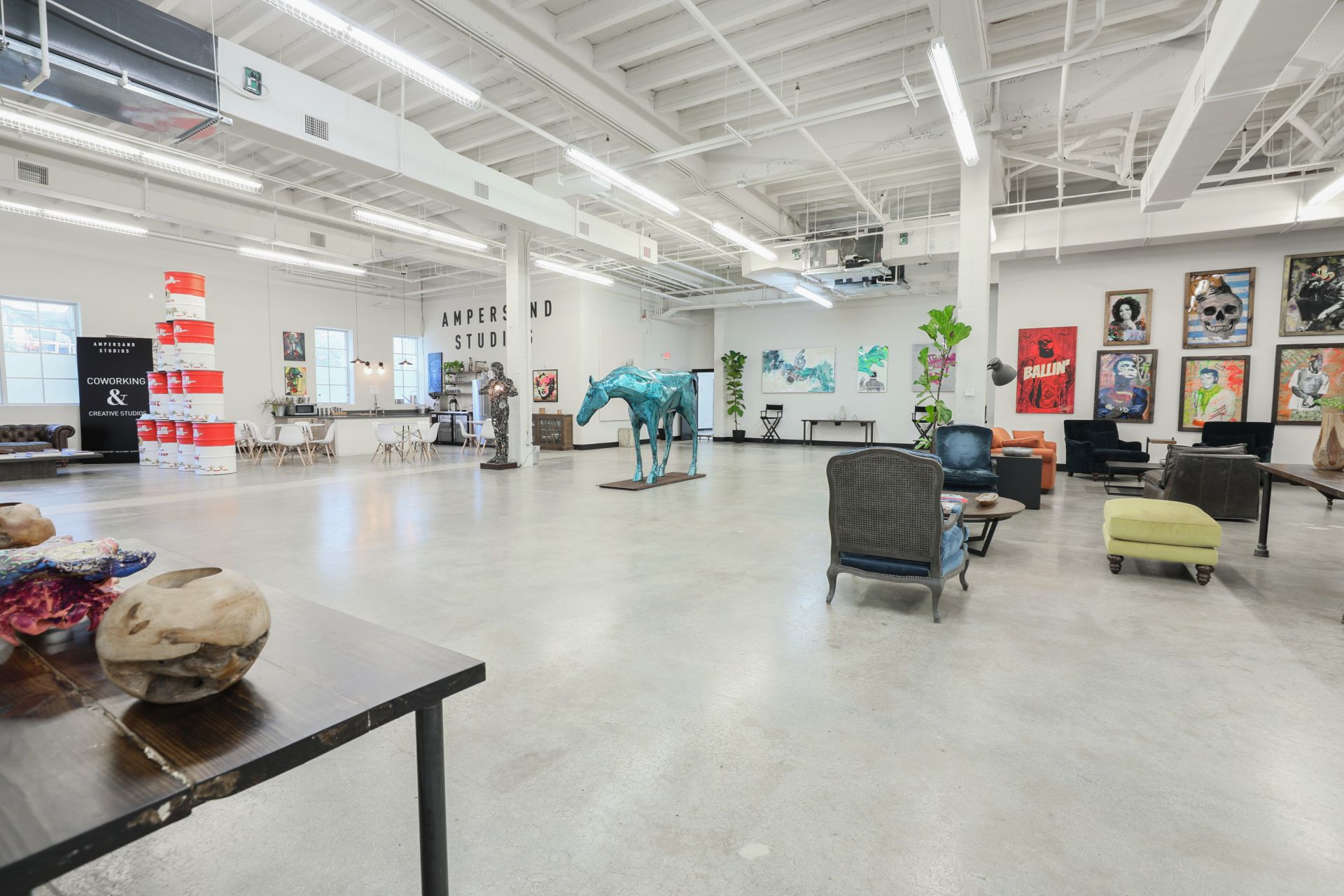 Ampersand Studios, Miami Book Online Coworker