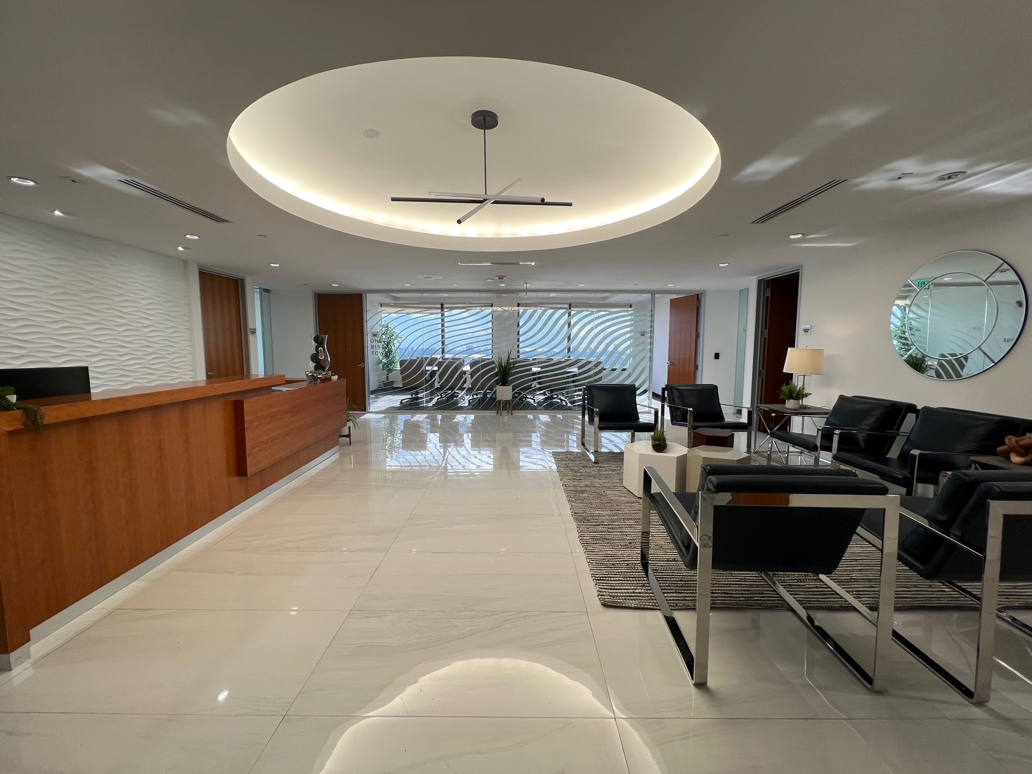 Quest Workspaces Biscayne image 4