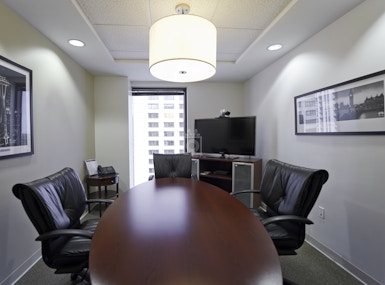 Regus - Florida, Miami - Dadeland image 4