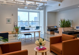 WeWork Southeast Financial Center image 2
