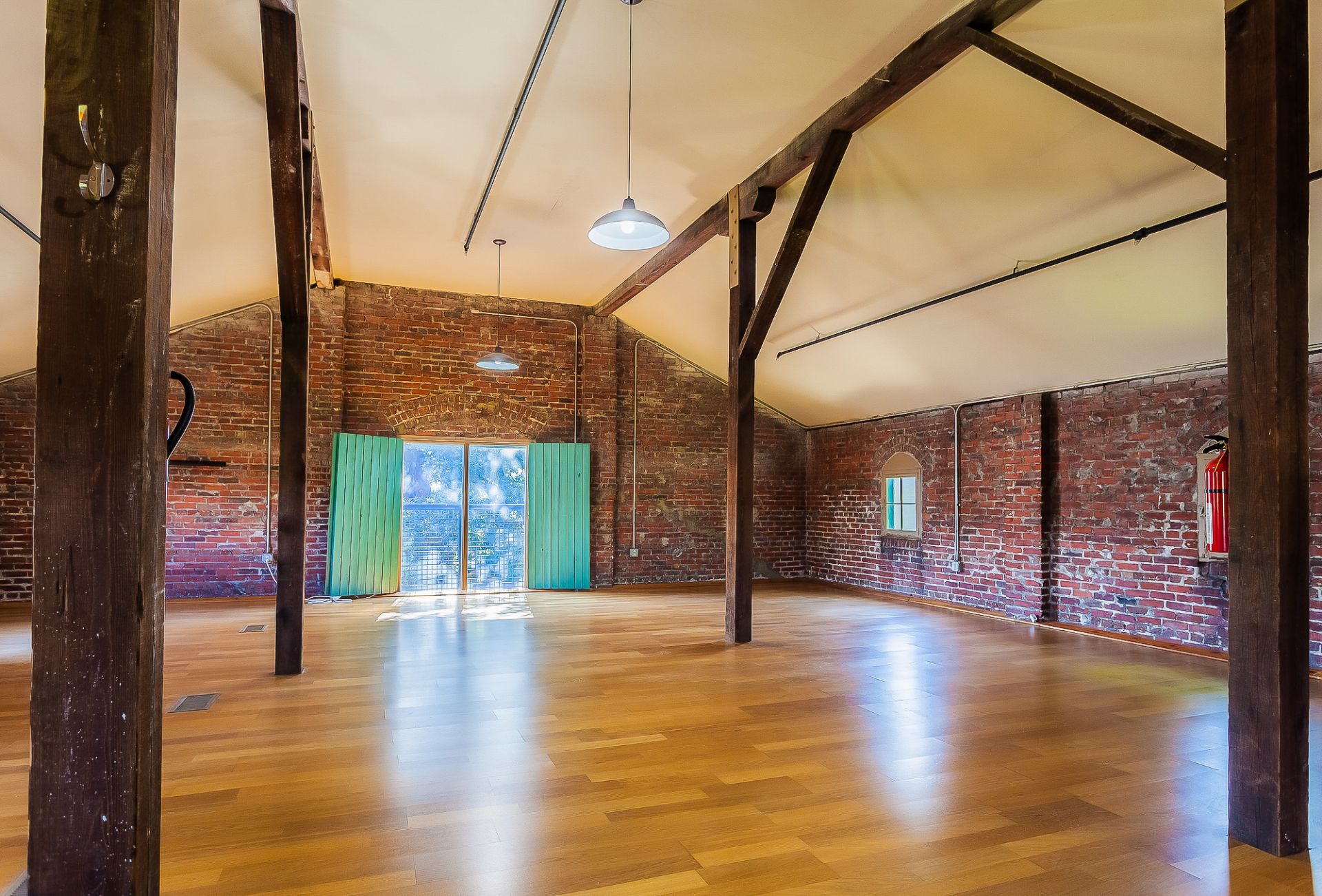 Long Hollow Creatives image 4