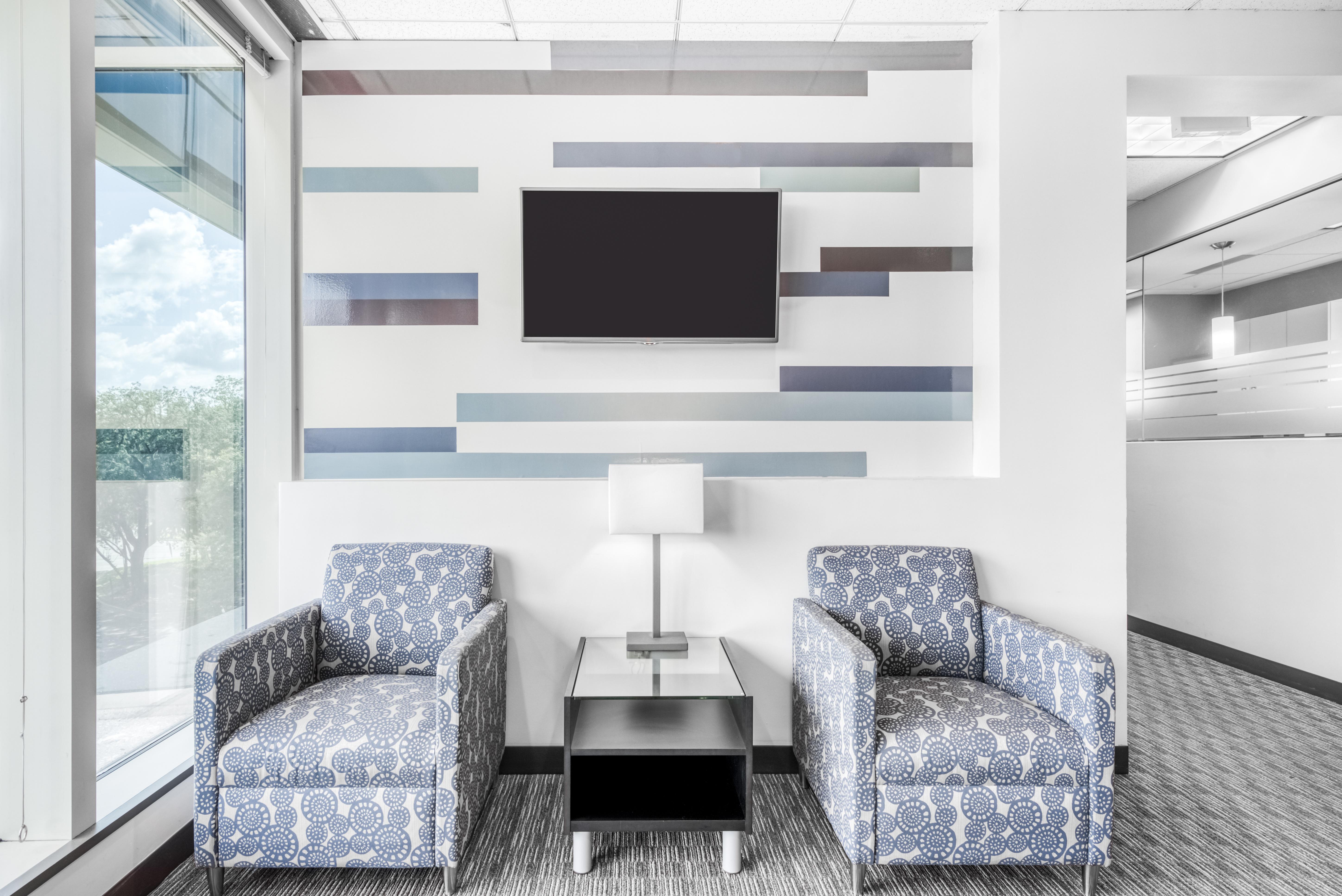 Regus - Florida, Tampa - Hidden River image 5