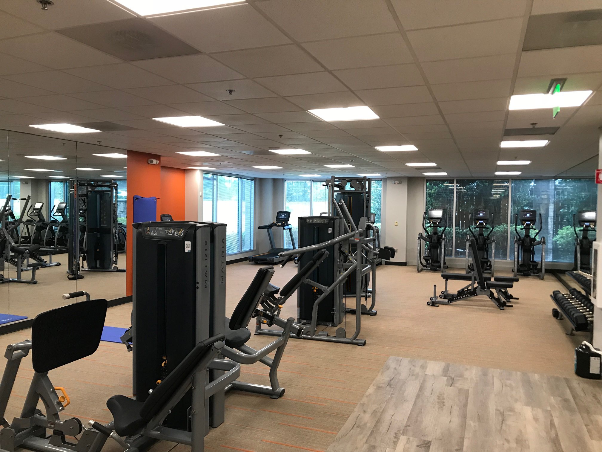 Office Evolution image 3