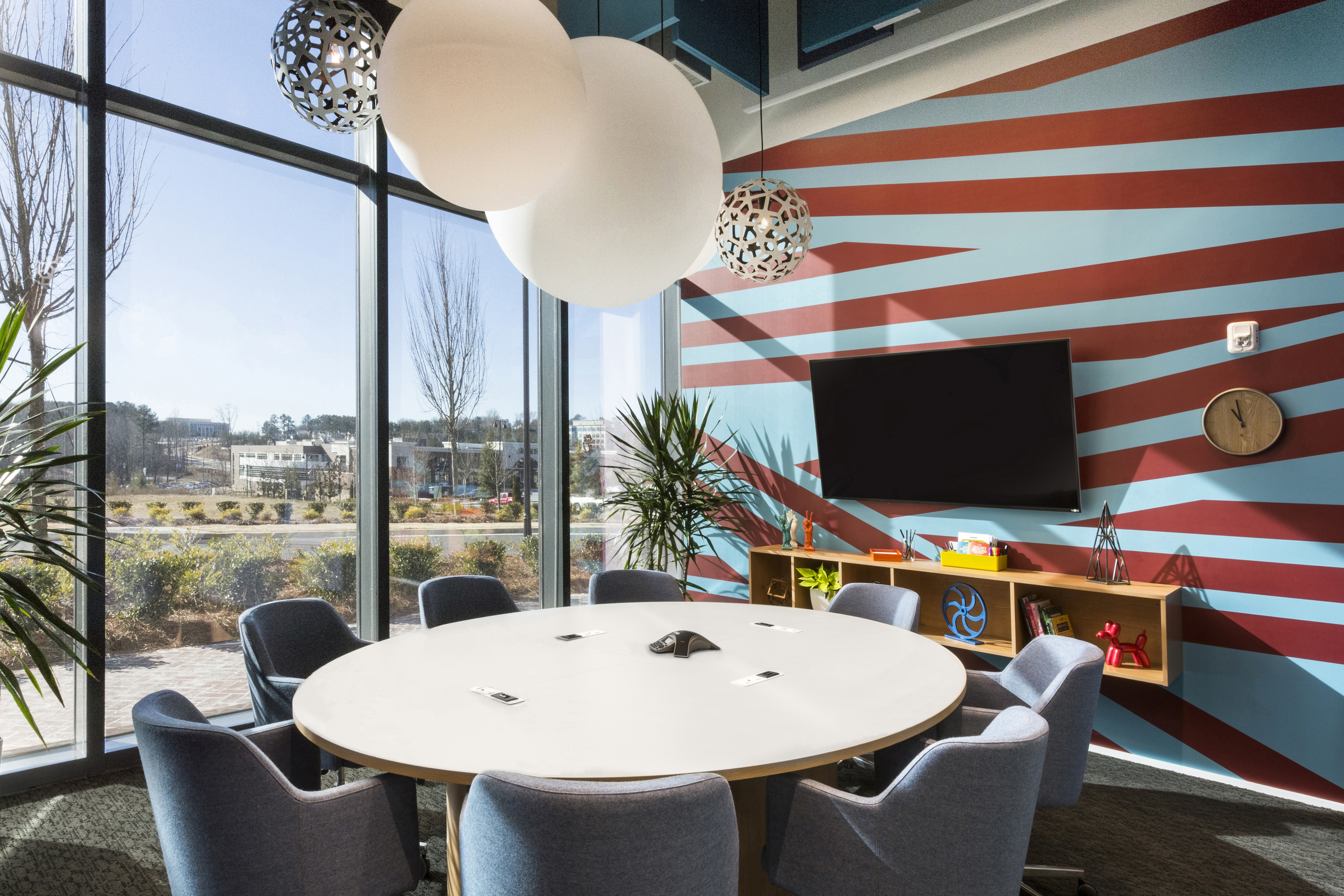 Spaces - Georgia, Alpharetta - Spaces Avalon image 2