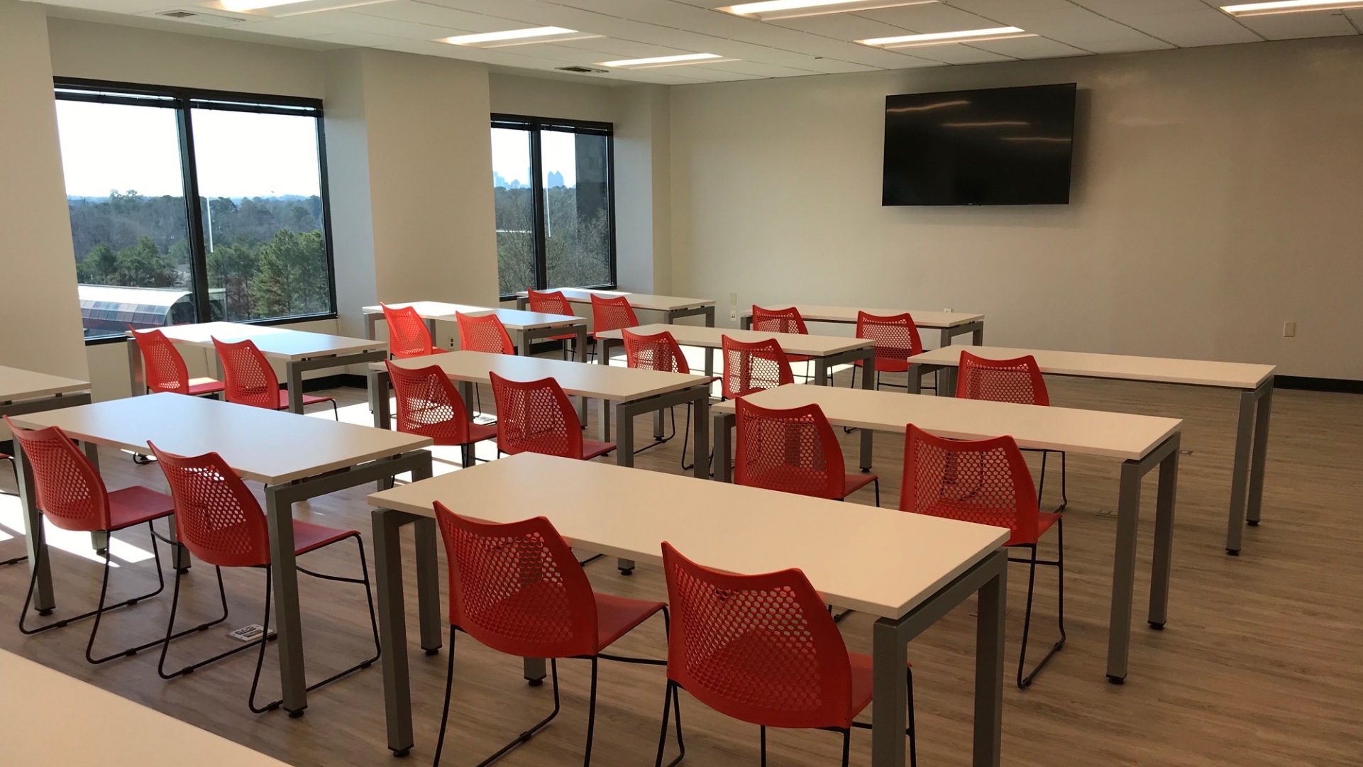 Peachtree Offices Buckhead image 3