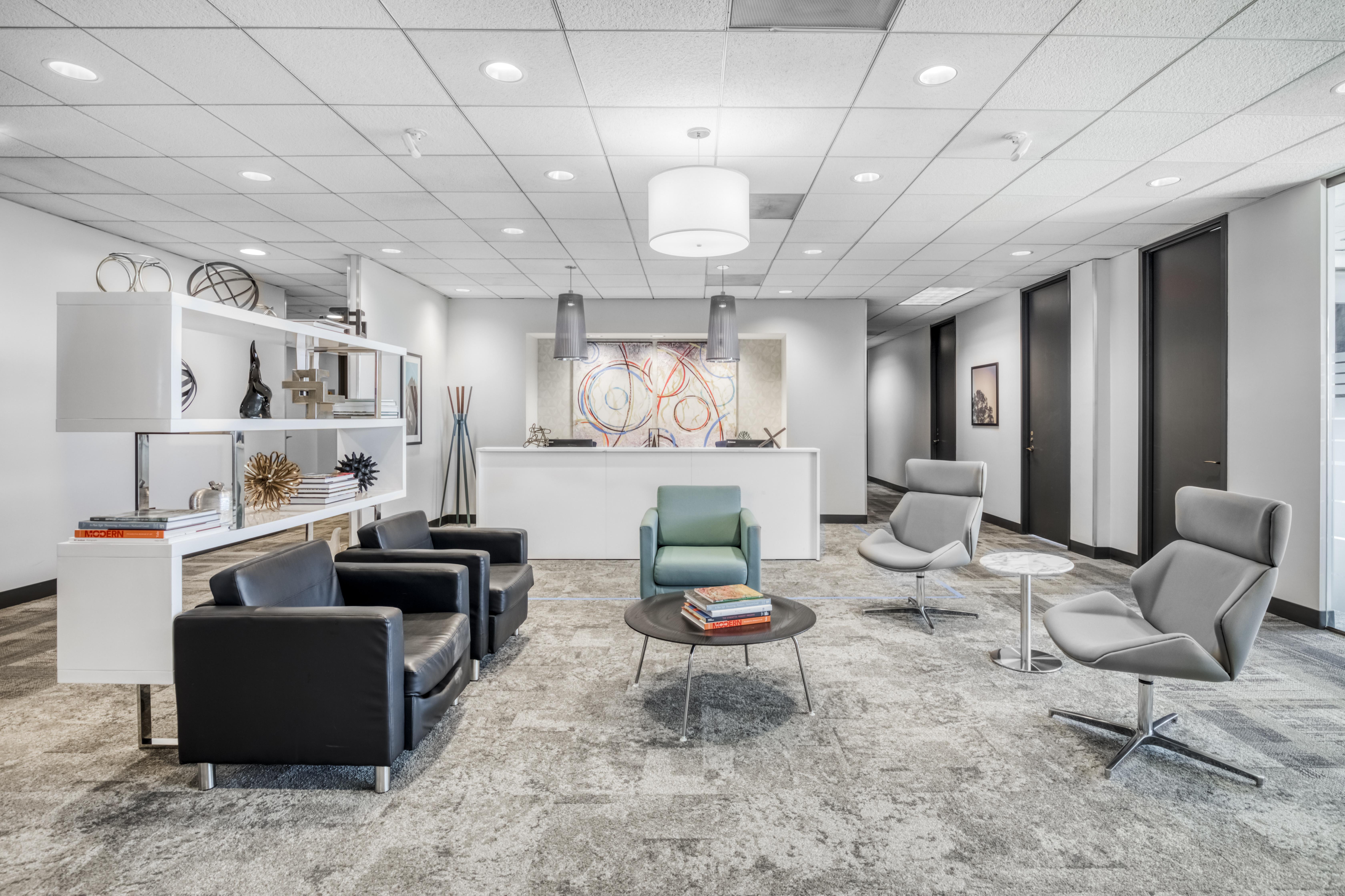 Regus - Georgia, Atlanta - Cumberland Riverwood Center image 5