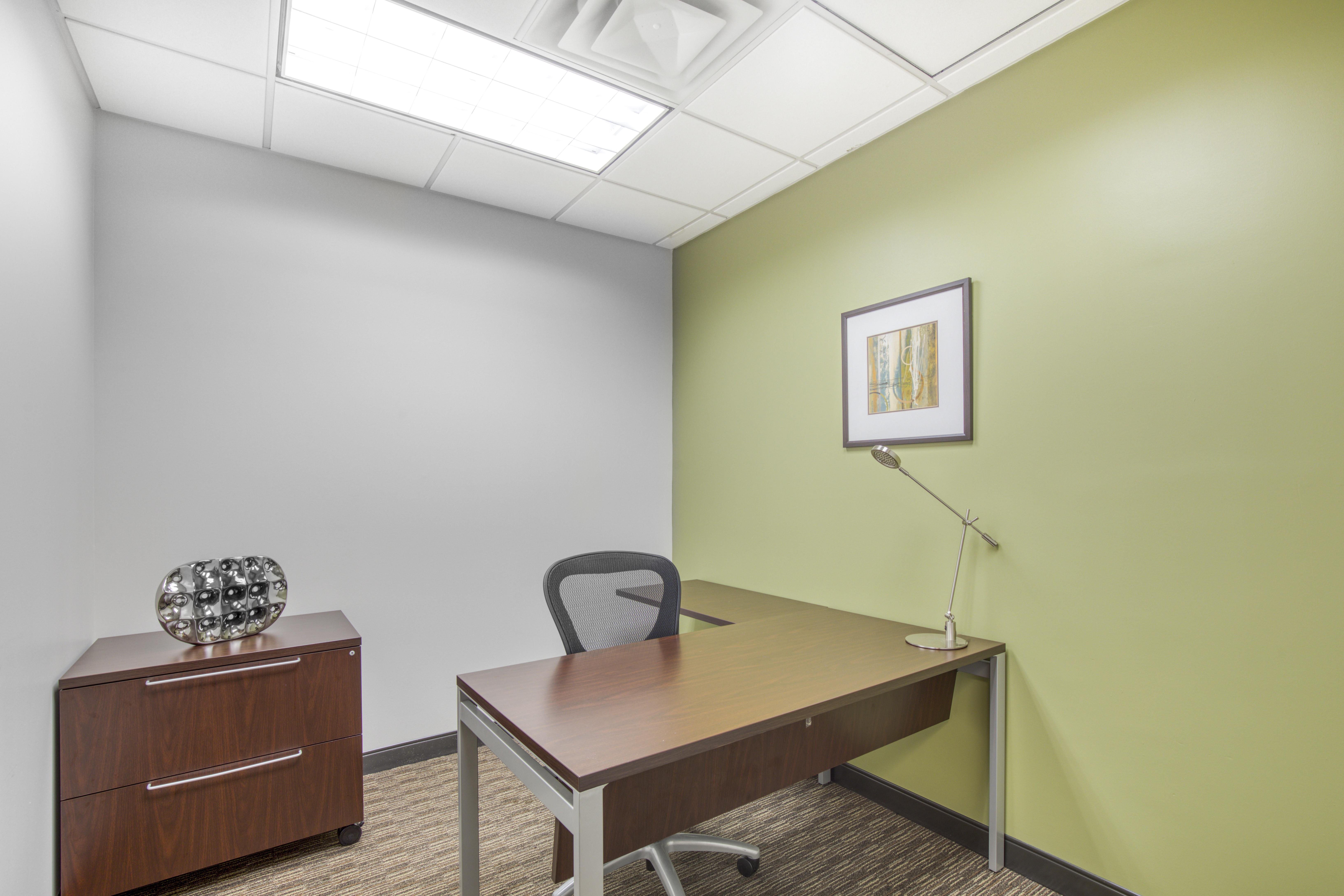 Regus - Georgia, Decatur - One West Court Square image 3