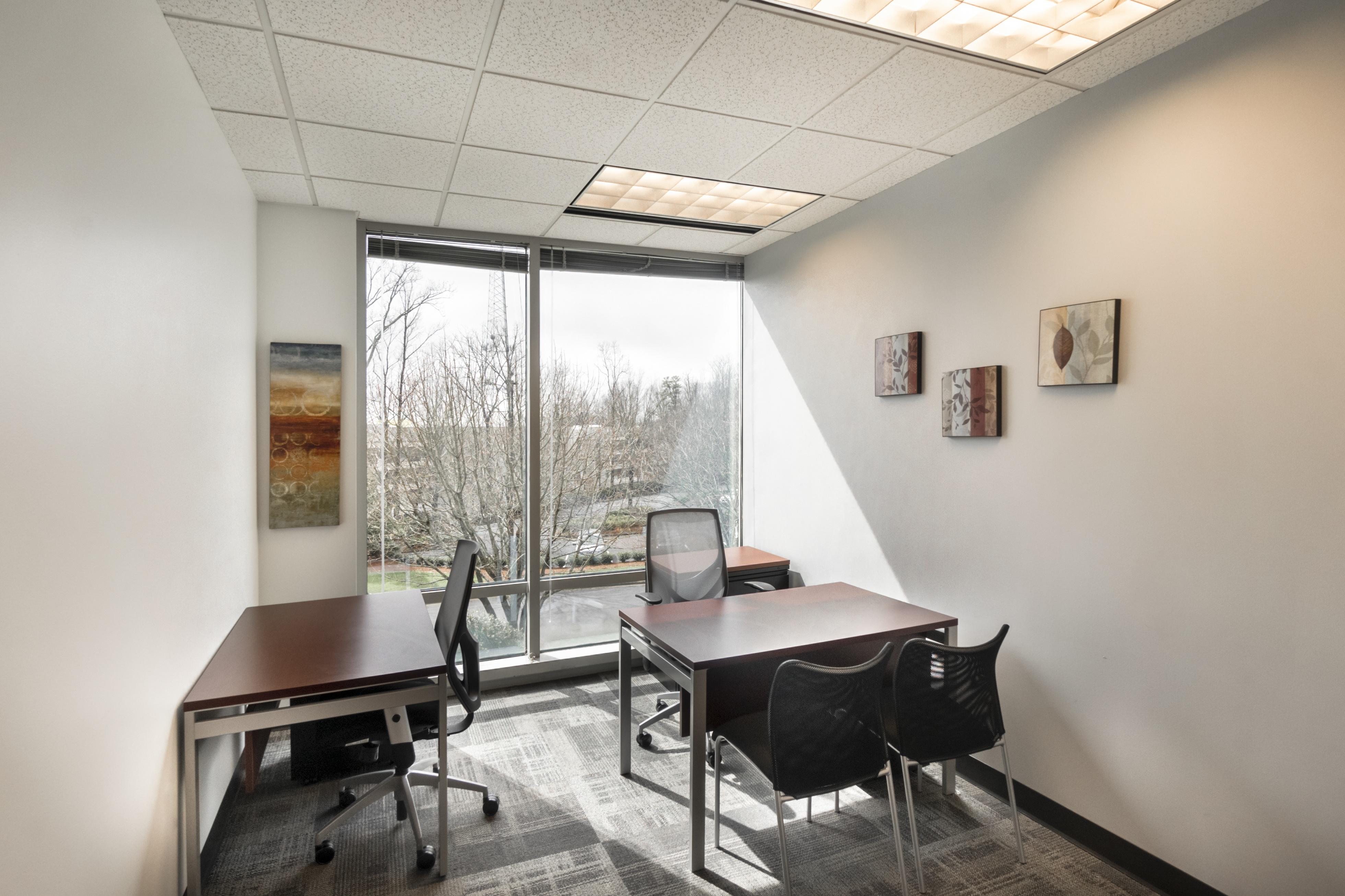 Regus - Georgia, Lawrenceville - Huntcrest (Office Suites Plus) image 3