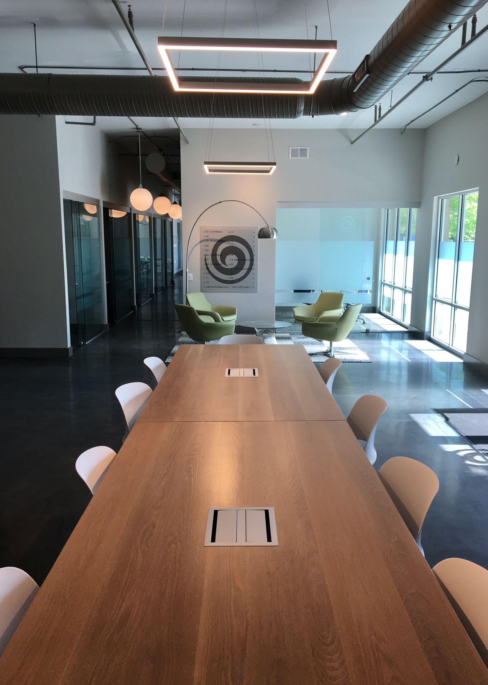 THE OFFICE AT COLLEGE HILL image 2