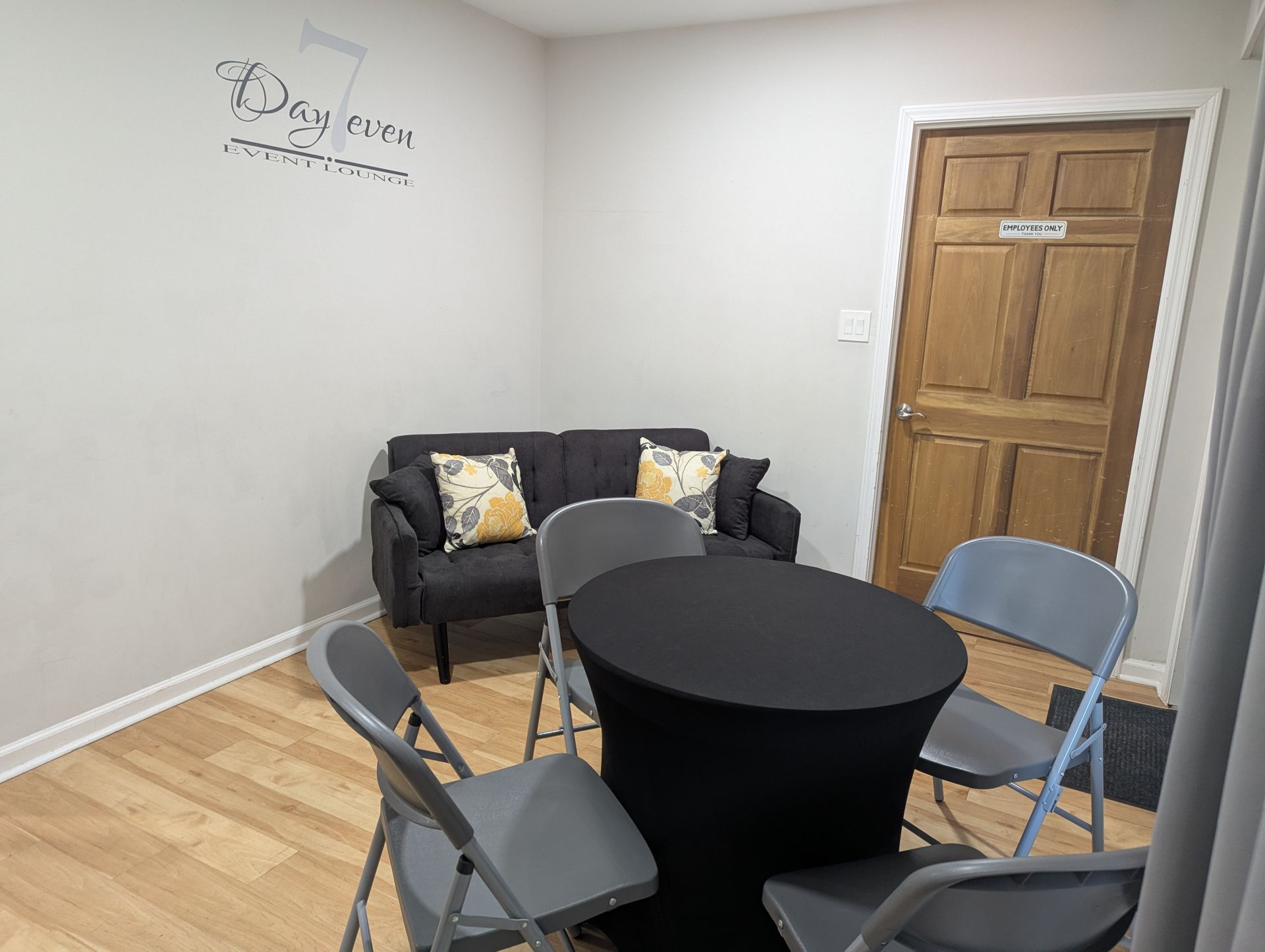 D7 Co-Working Lounge image 2