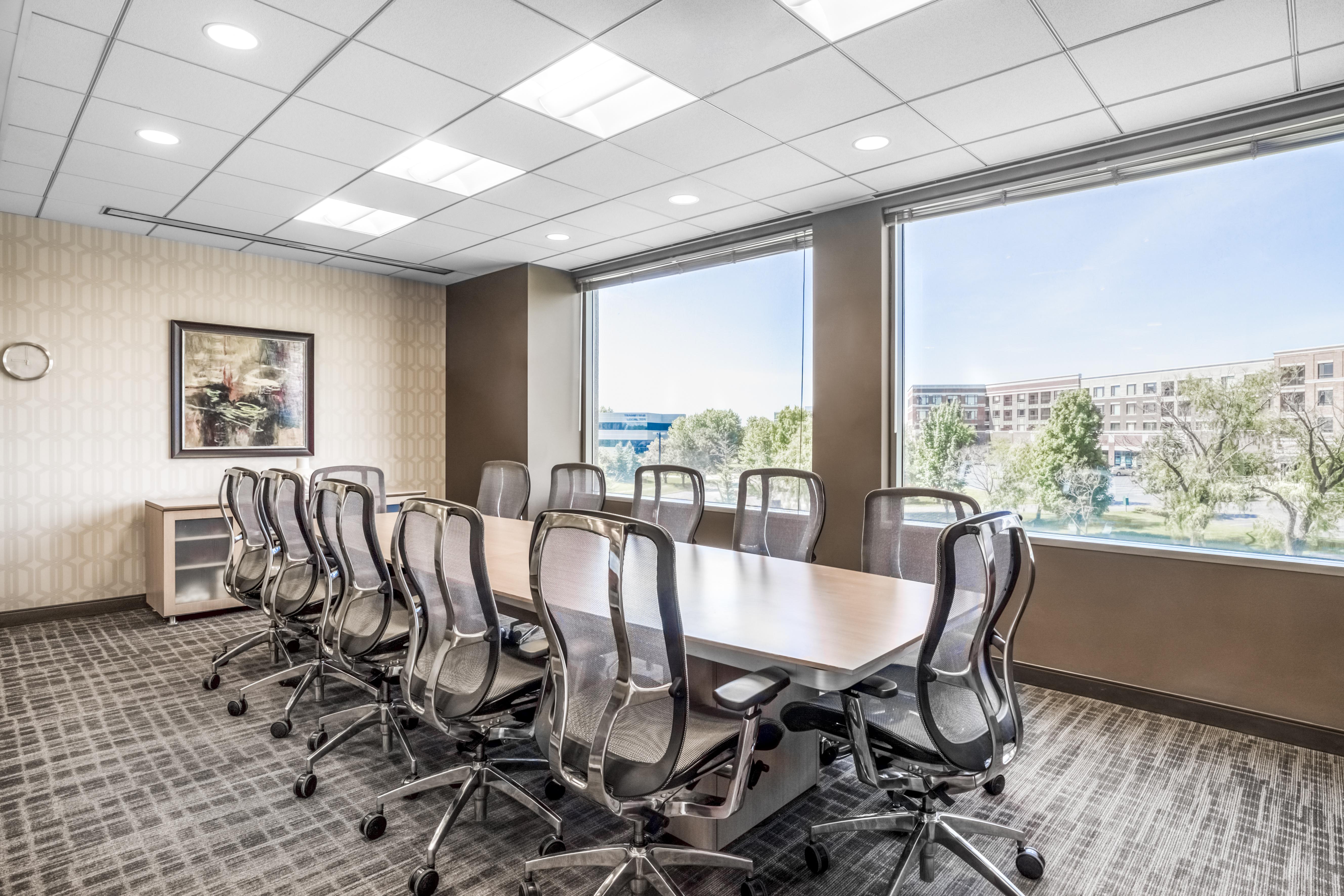 Regus - Illinois, Burr Ridge - Village Center image 4