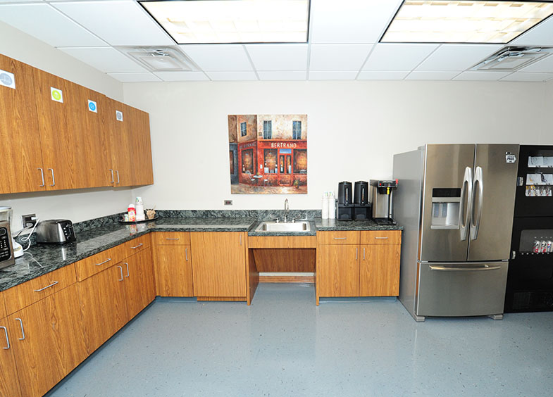 Avenue Business Center image 4