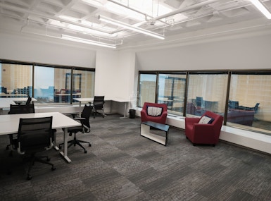 MakeOffices at Magnificent Mile image 4