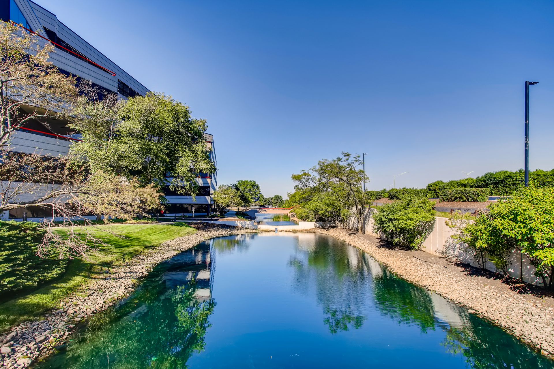 Office Evolution Lisle image 3