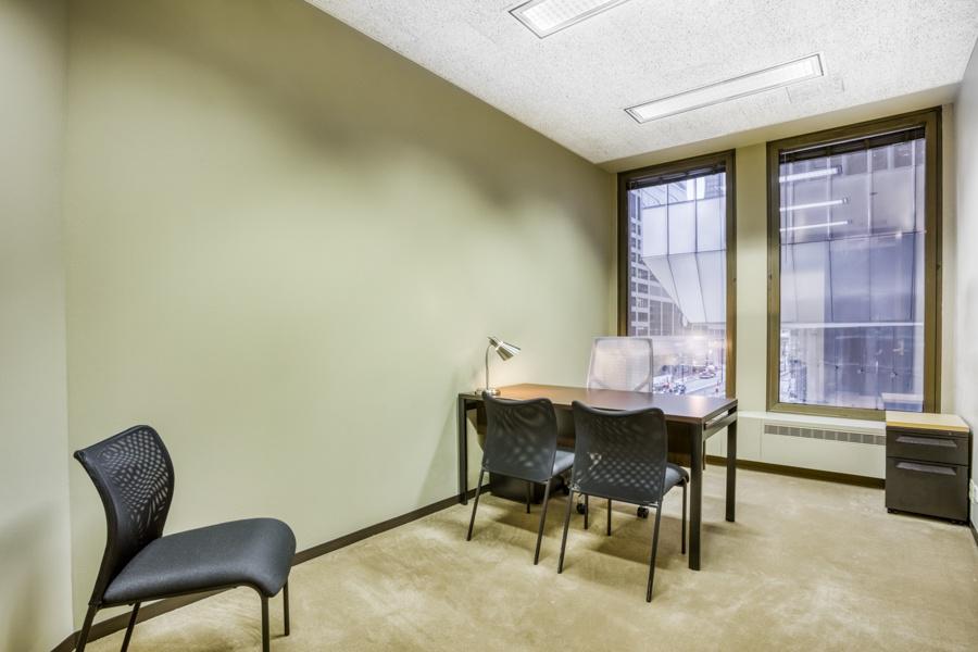Regus - Illinois, Chicago - 125 South Wacker image 3