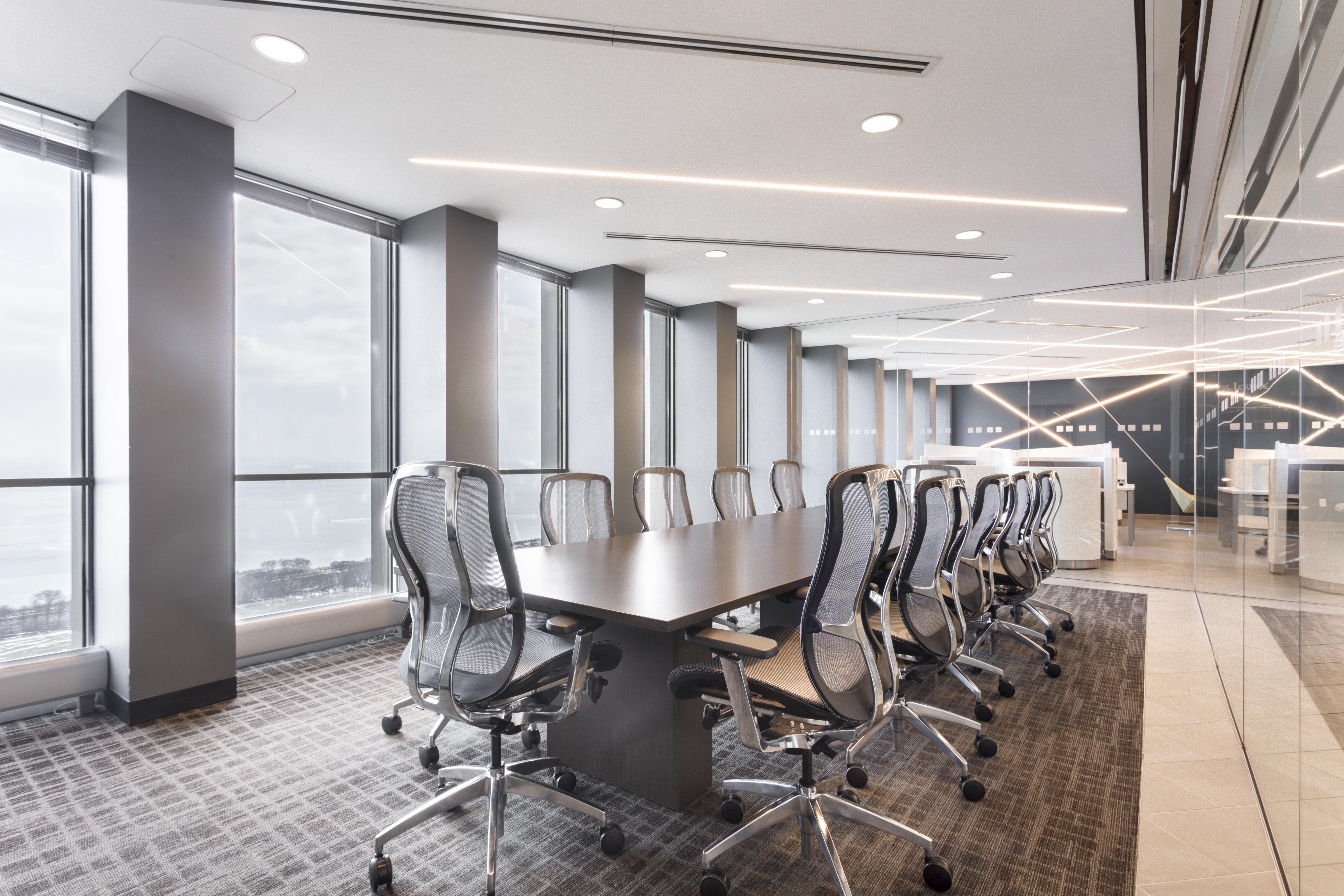 Regus - Illinois, Chicago - 55 E. Monroe image 3