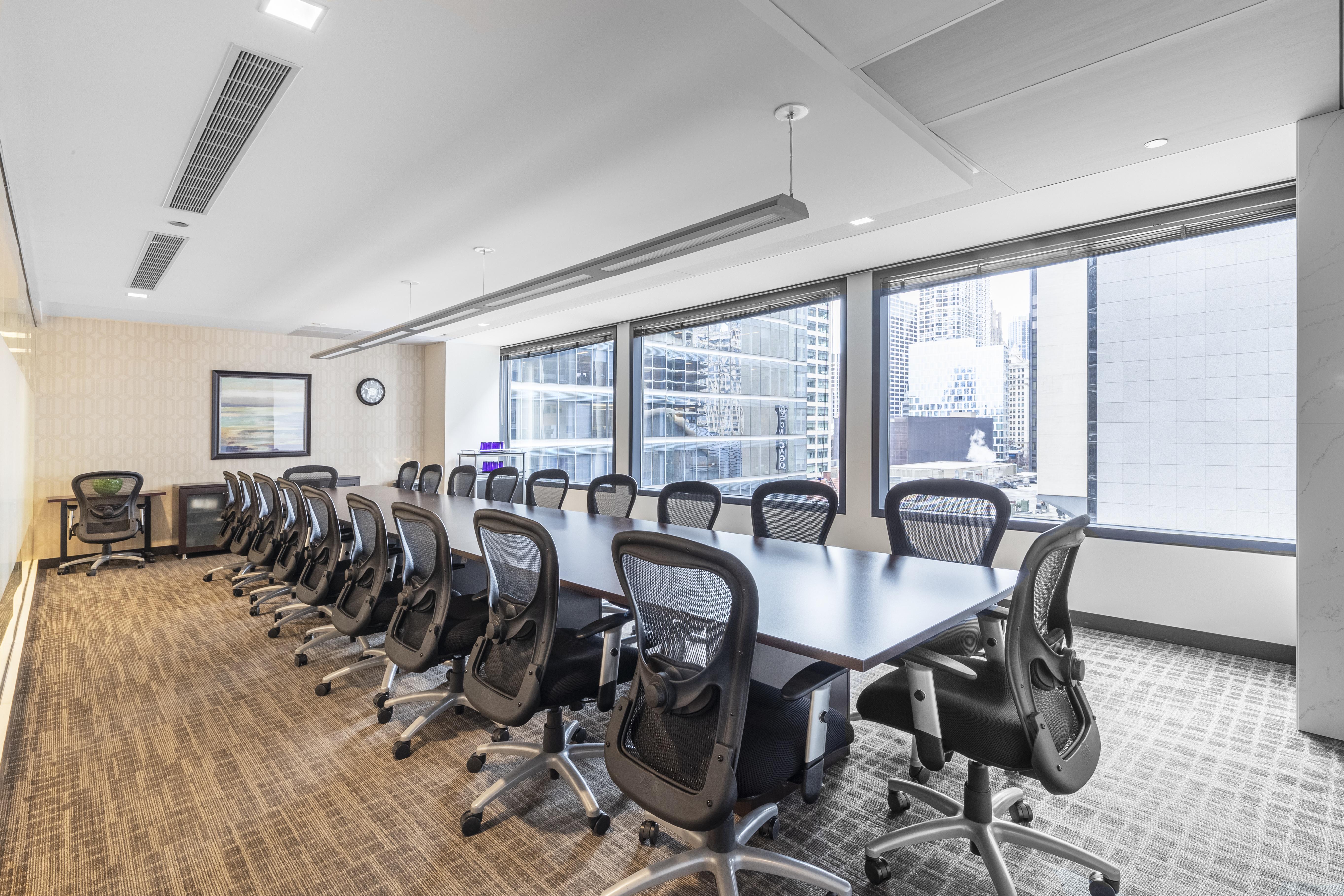 Regus - Illinois, Chicago - CBD - River North image 1