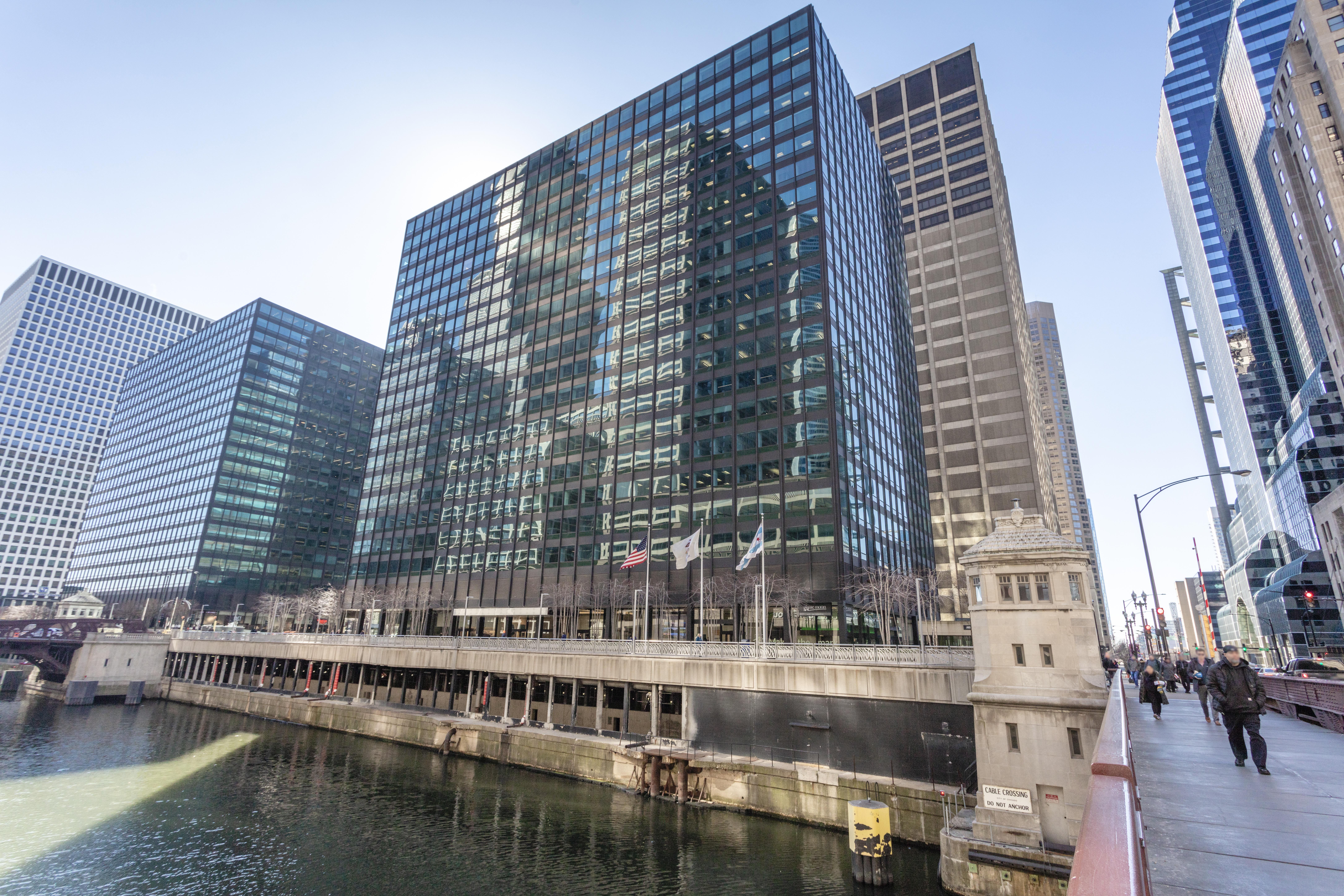 Regus - Illinois, Chicago - West Loop Riverside Plaza Center profile image