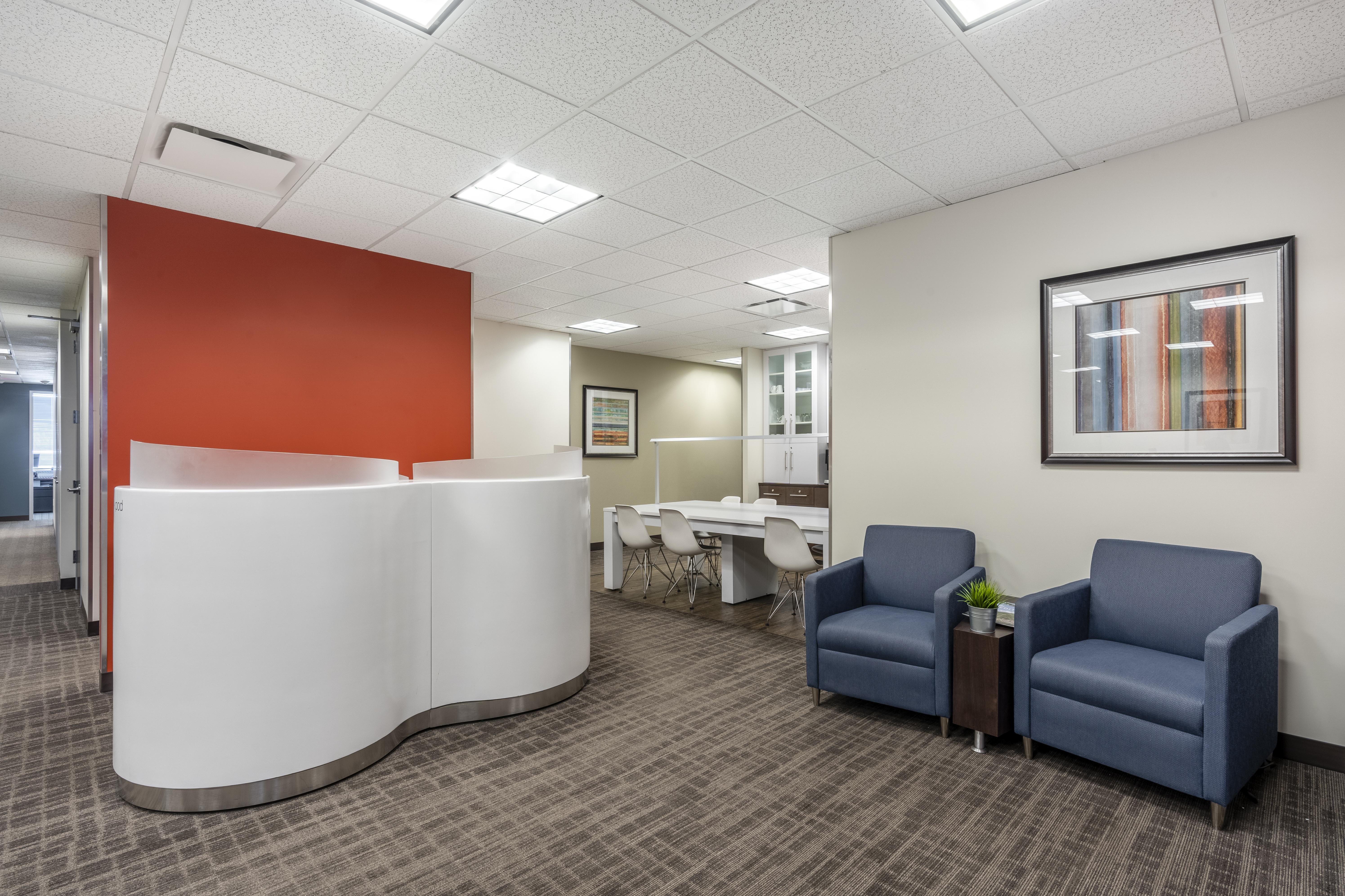 Regus - Illinois, Downers Grove - Executive Towers West image 5