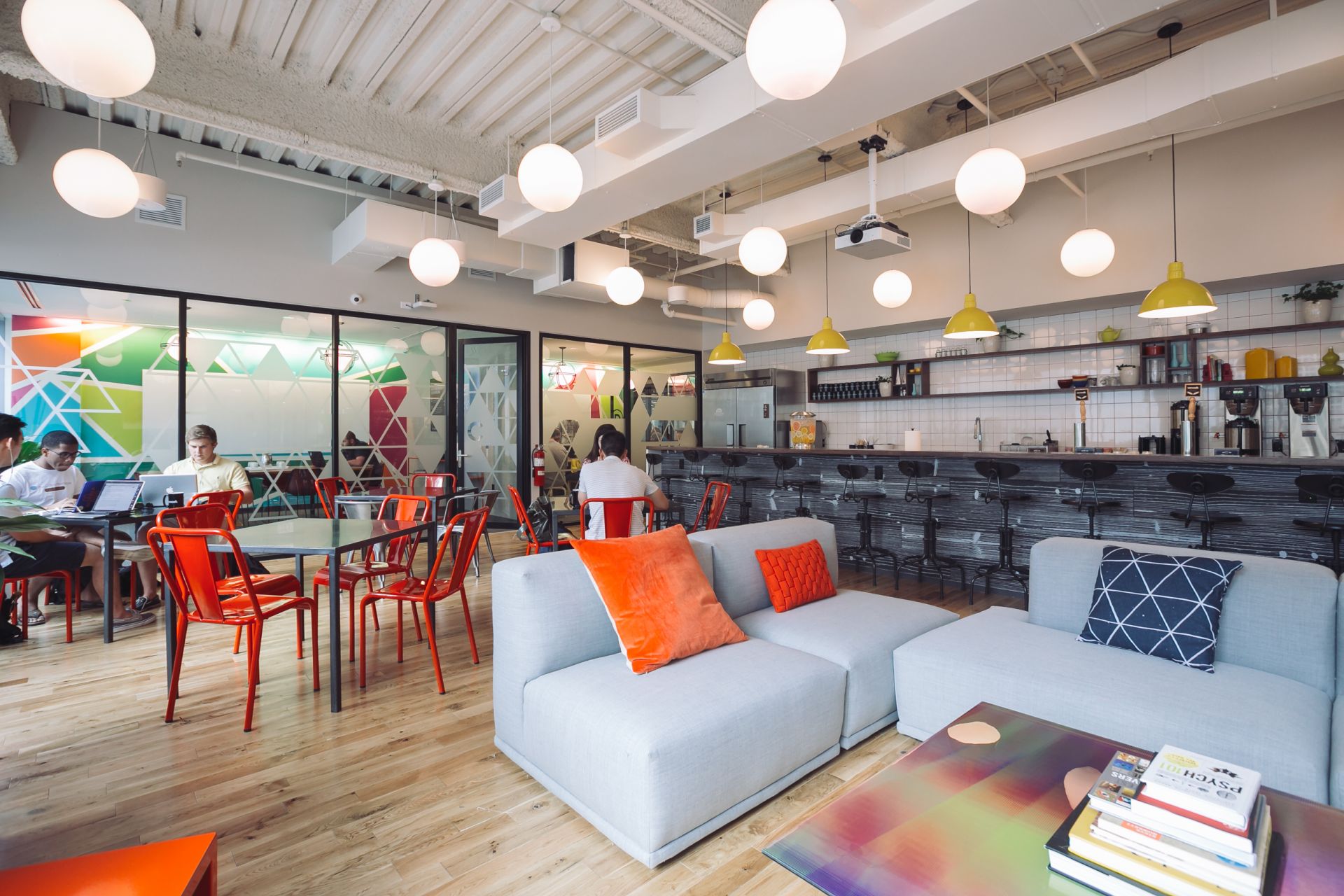 WeWork River North image 5