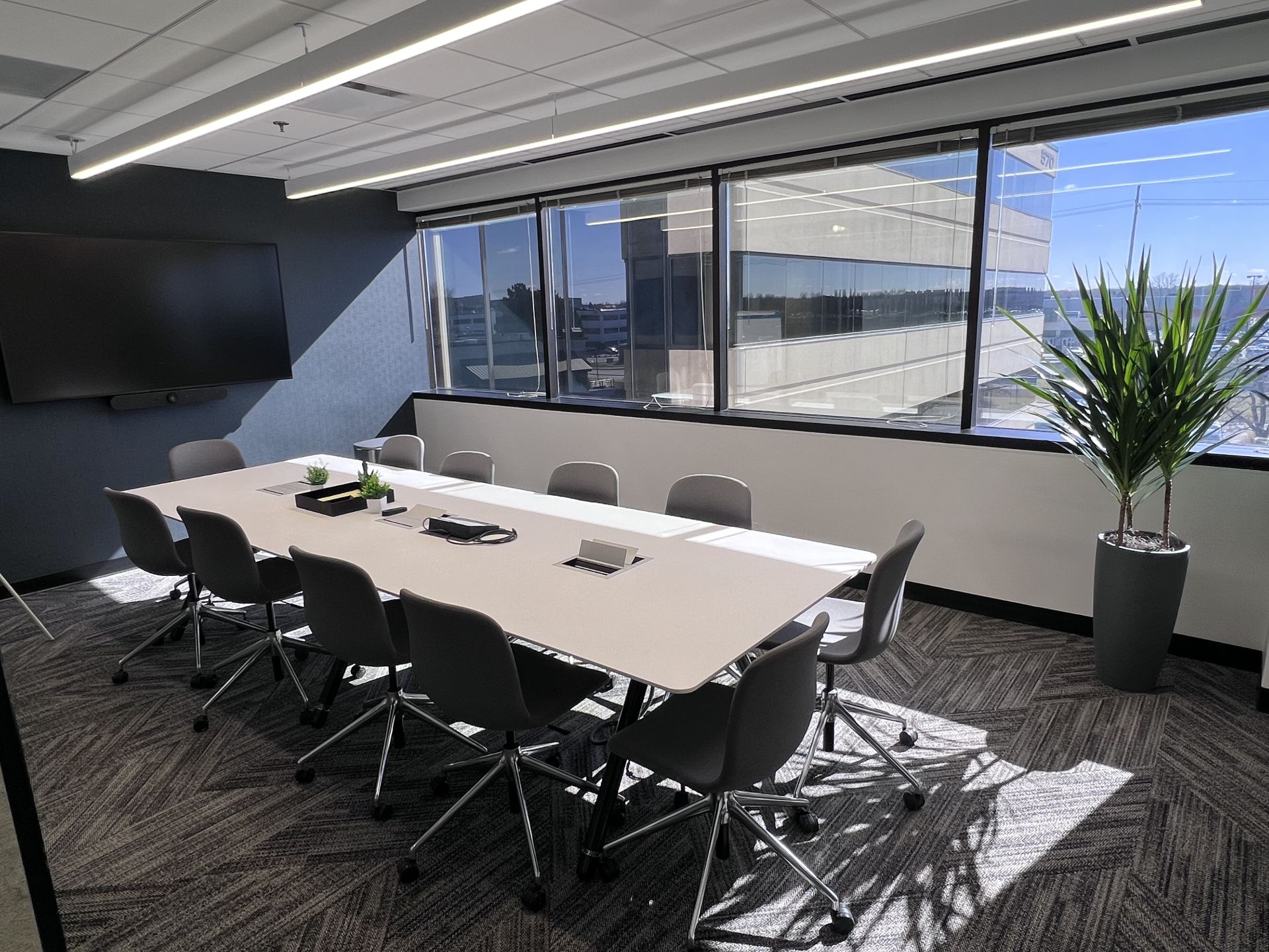 Venture X Deerfield image 4