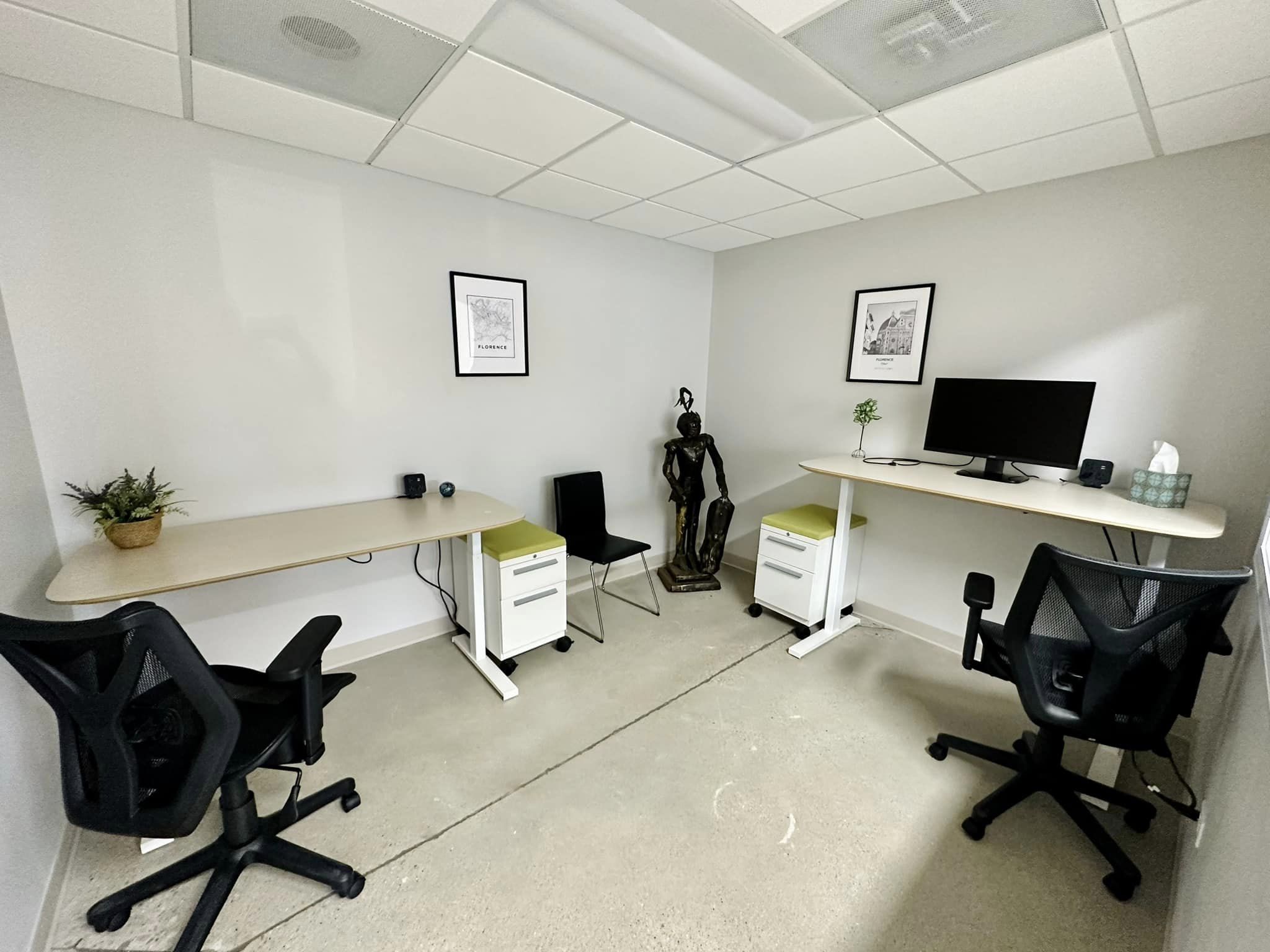 Agora Coworking image 5