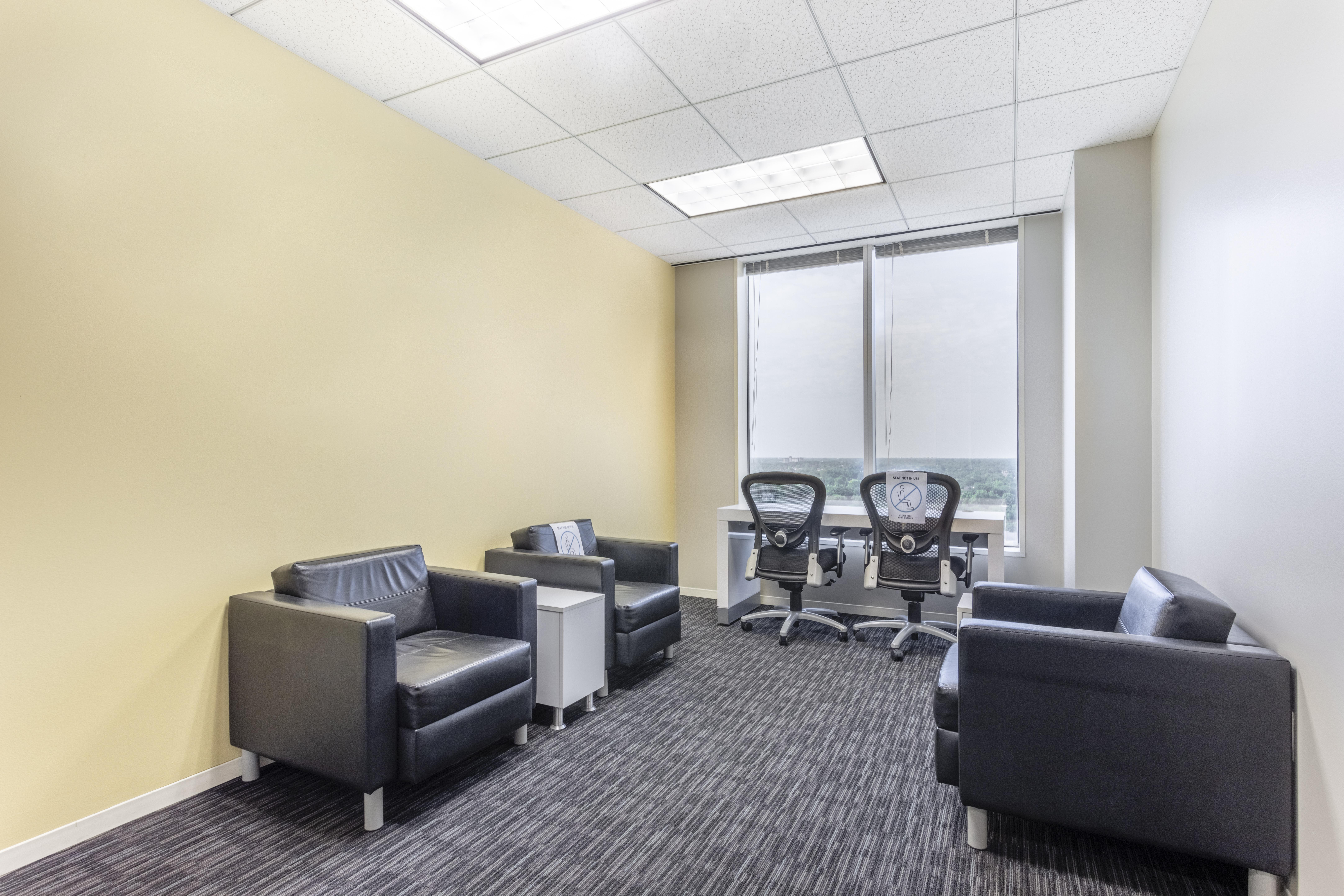 Regus - Illinois, Oak Brook - One Lincoln Centre image 5