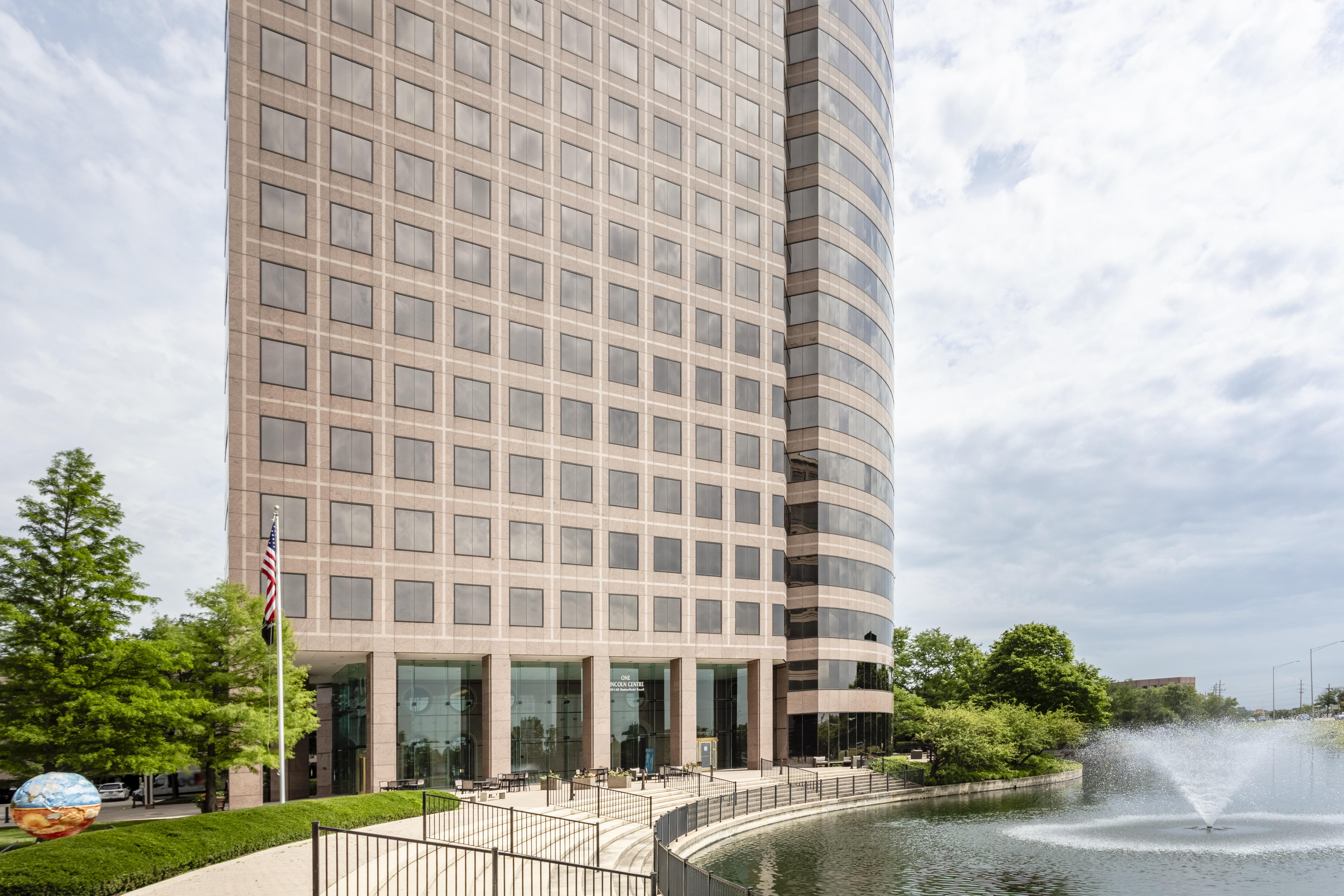 Regus - Illinois, Oak Brook - One Lincoln Centre image 1