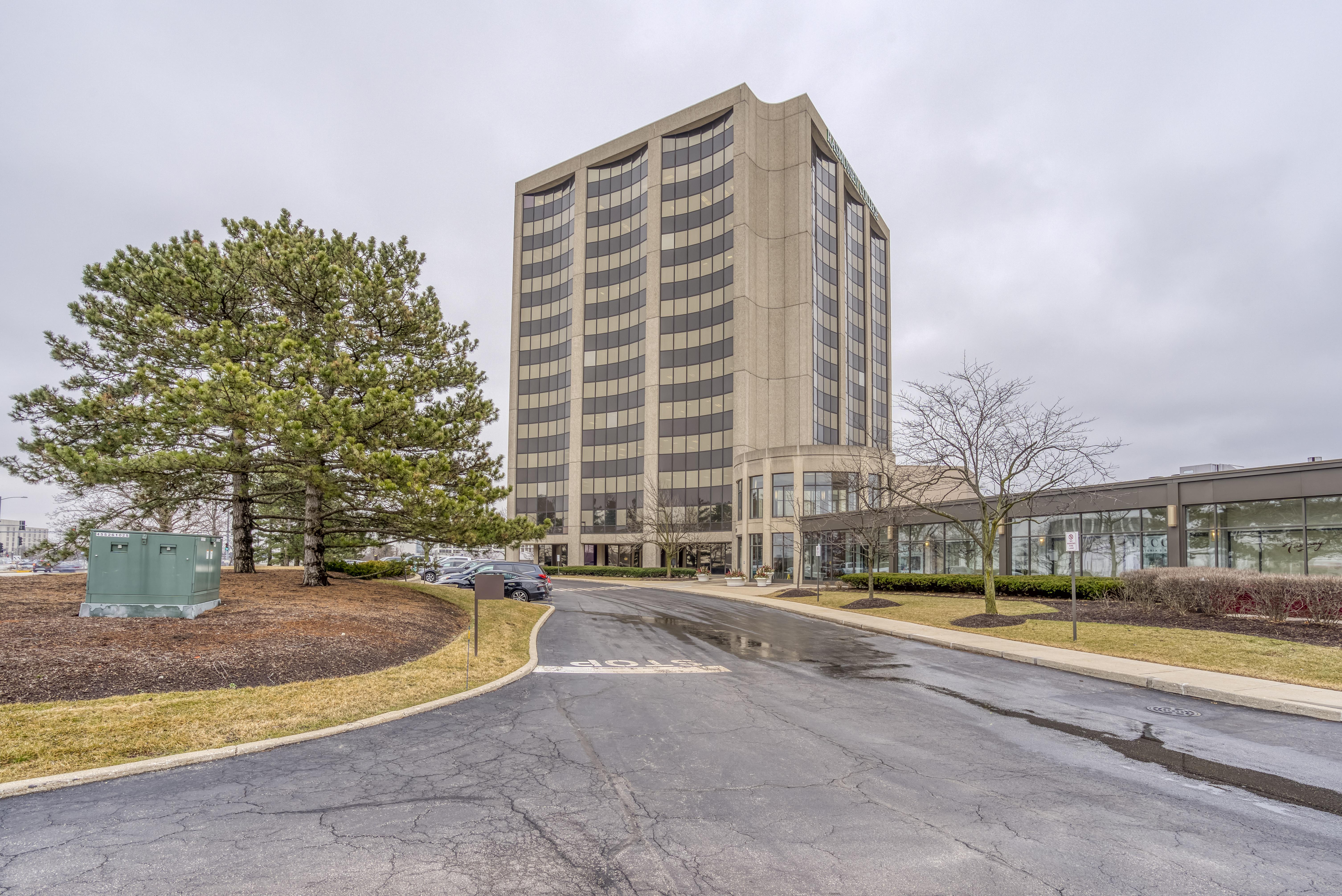 Regus - Illinois, Oak Brook - Regency Towers profile image
