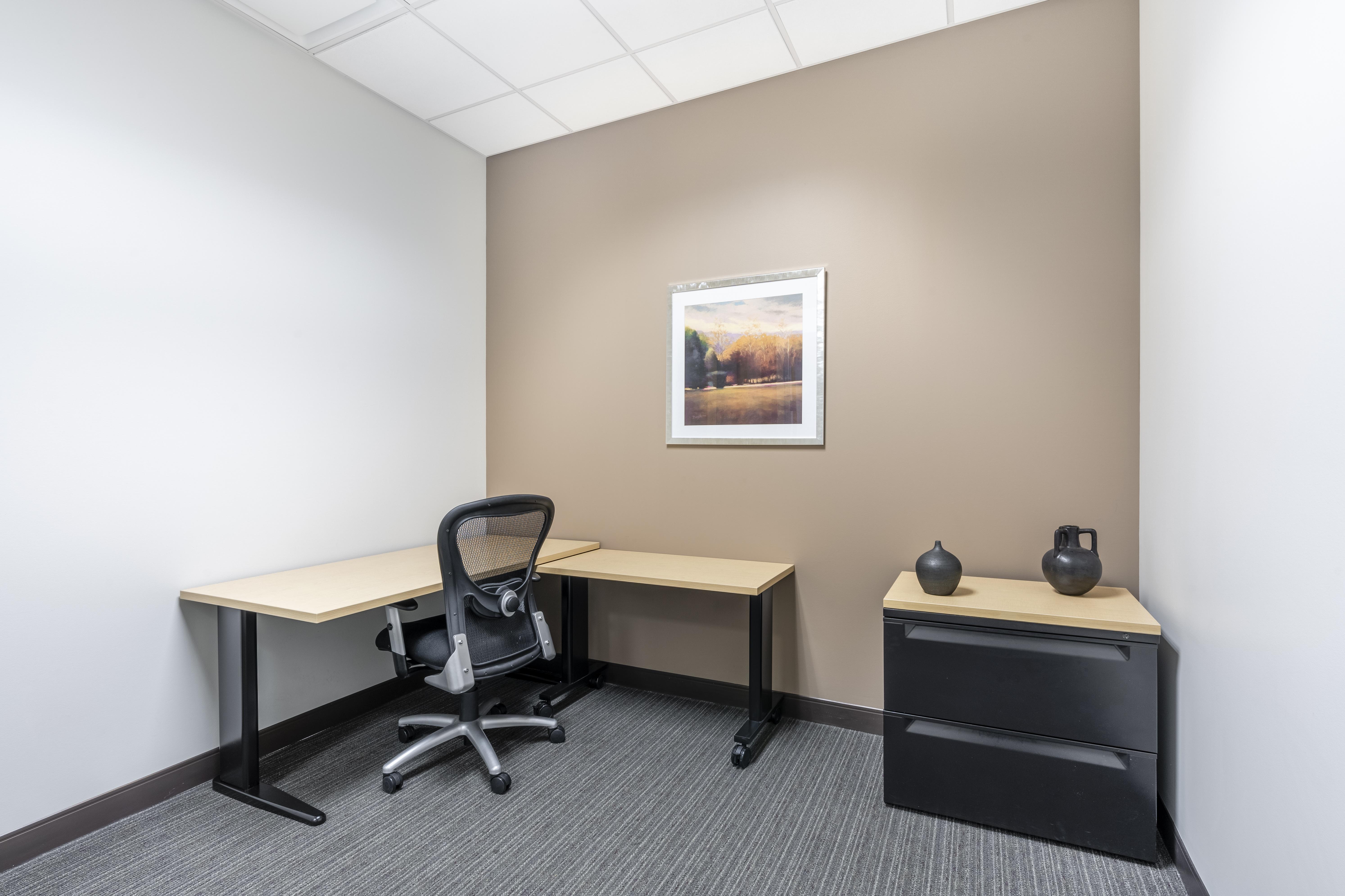 Regus - Illinois, St. Charles - The Plaza image 3