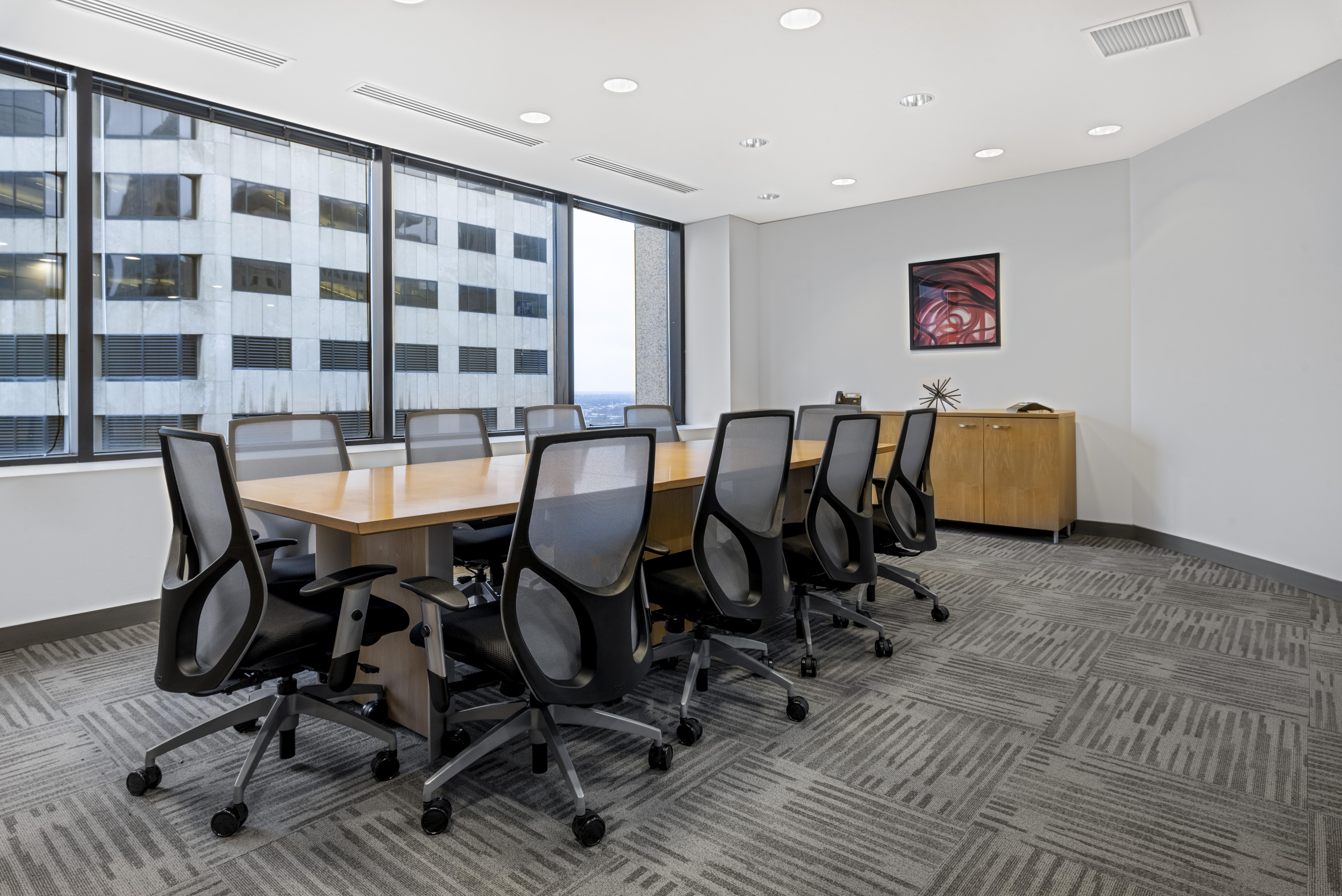 Regus - Indiana, Indianapolis - City Center image 4